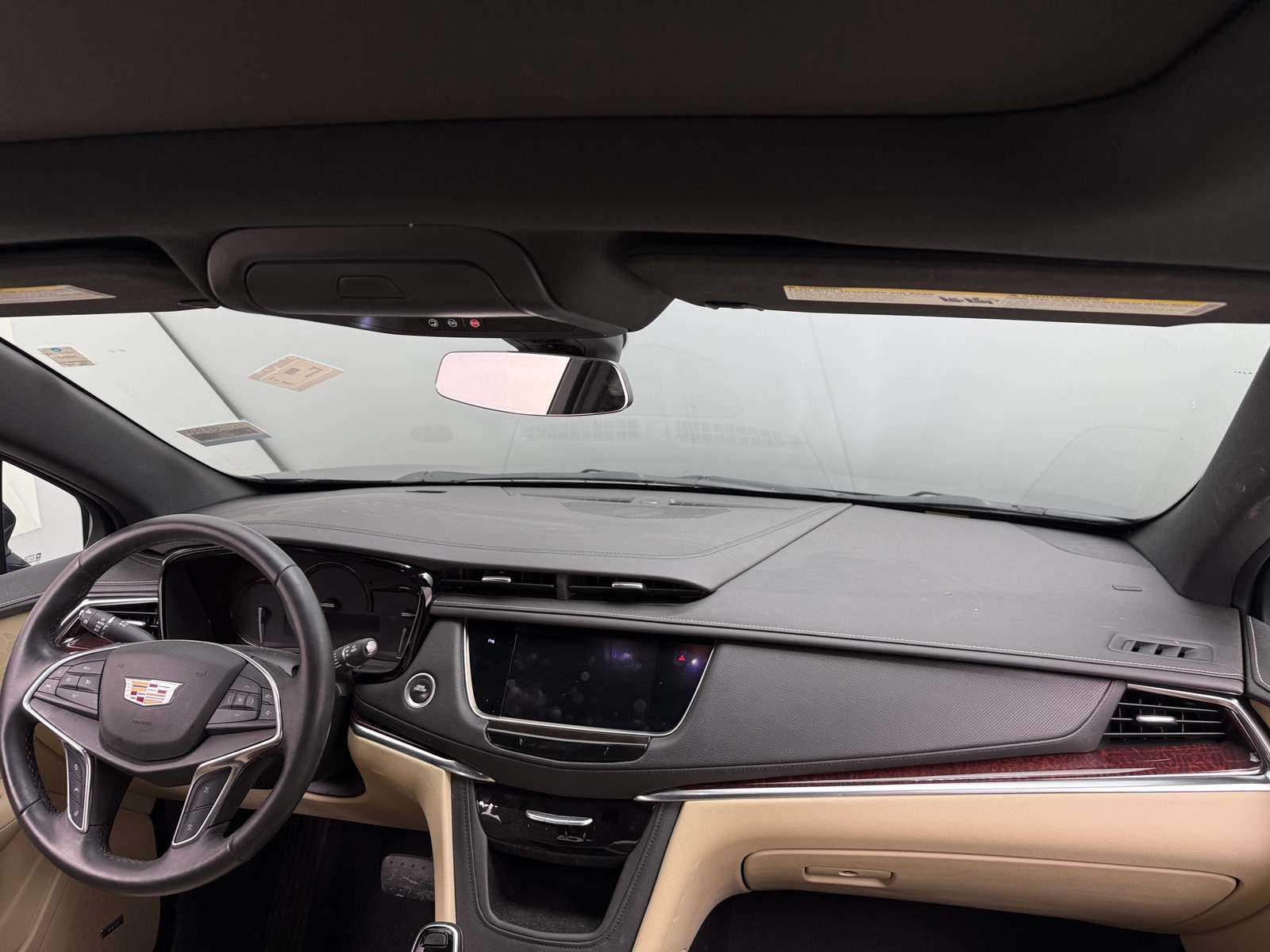 Thumbnail: 2017 Cadillac XT5 - 2