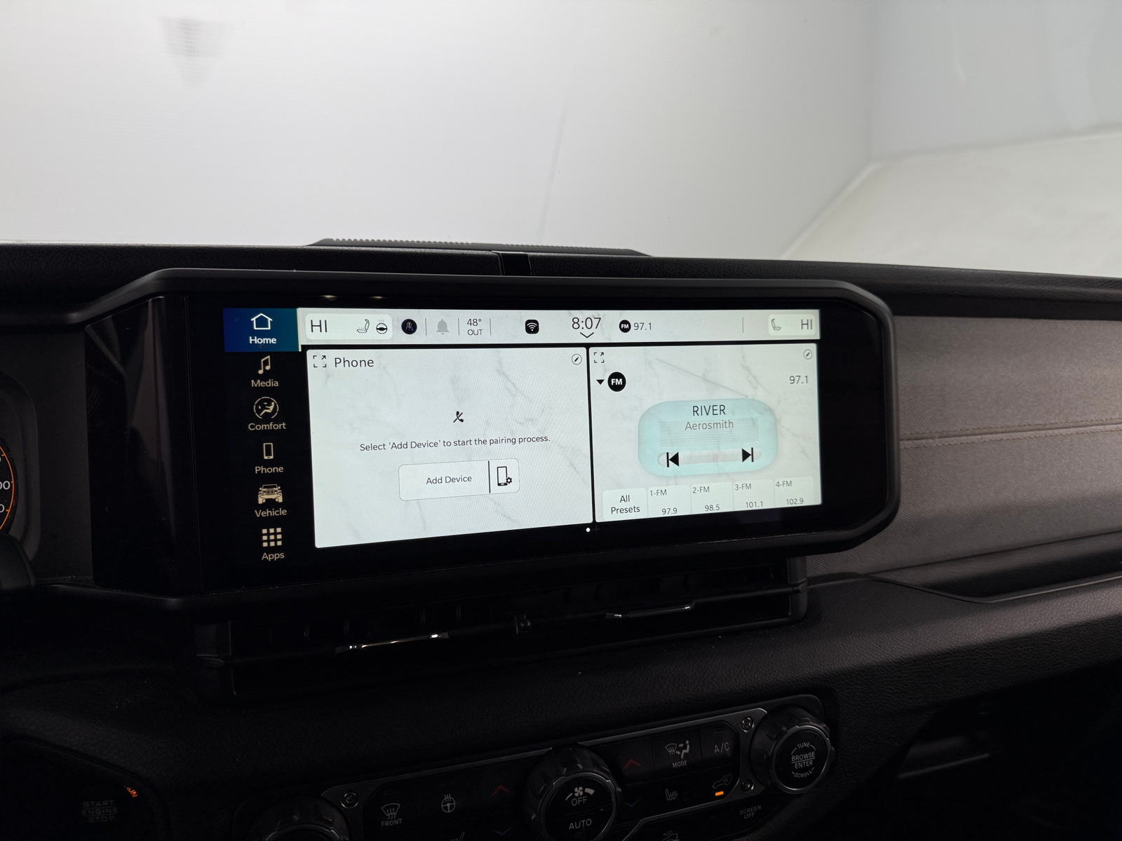 Thumbnail: 2024 Jeep Wrangler - 4