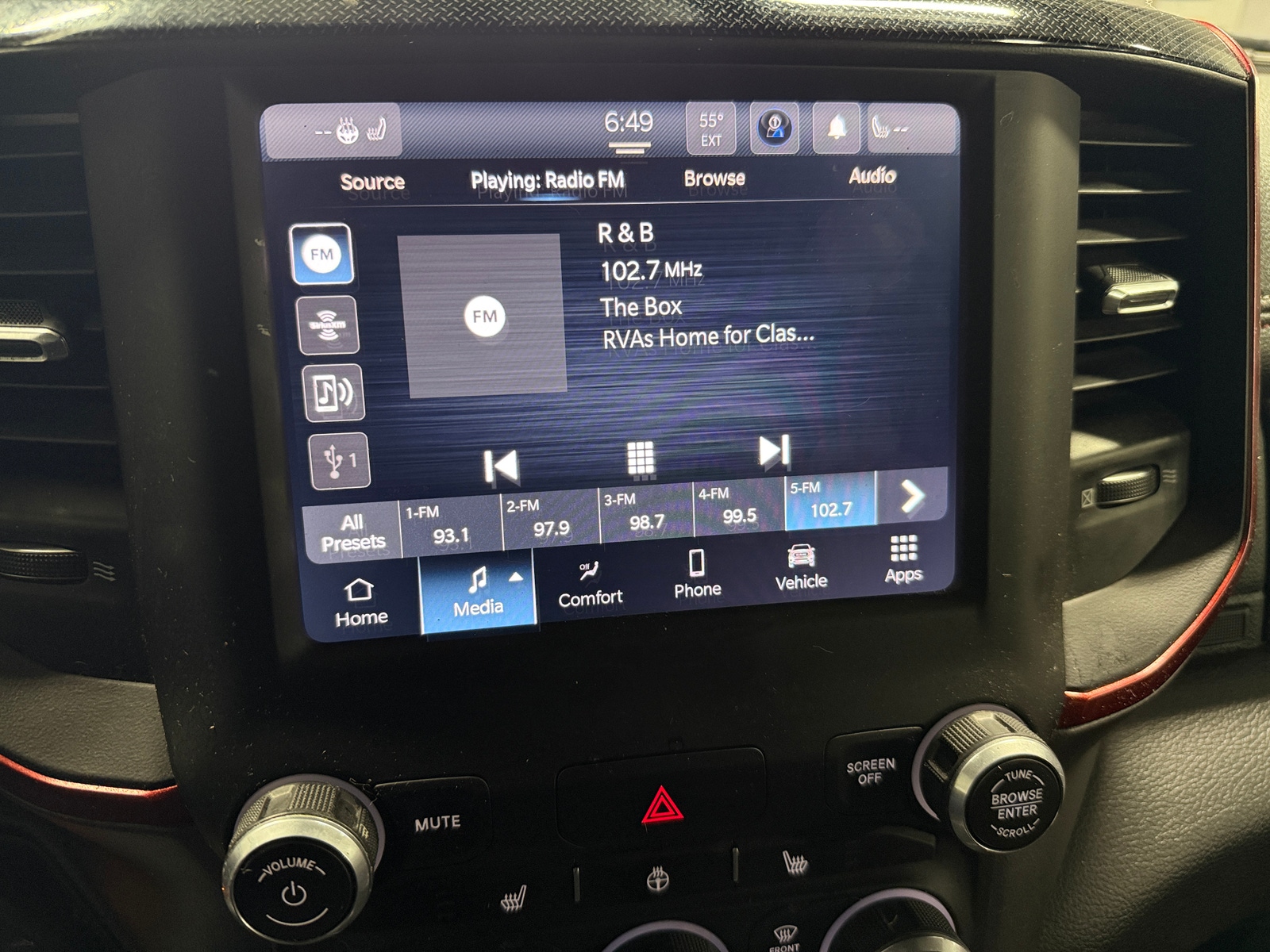 Thumbnail: 2022 RAM 1500 - 4