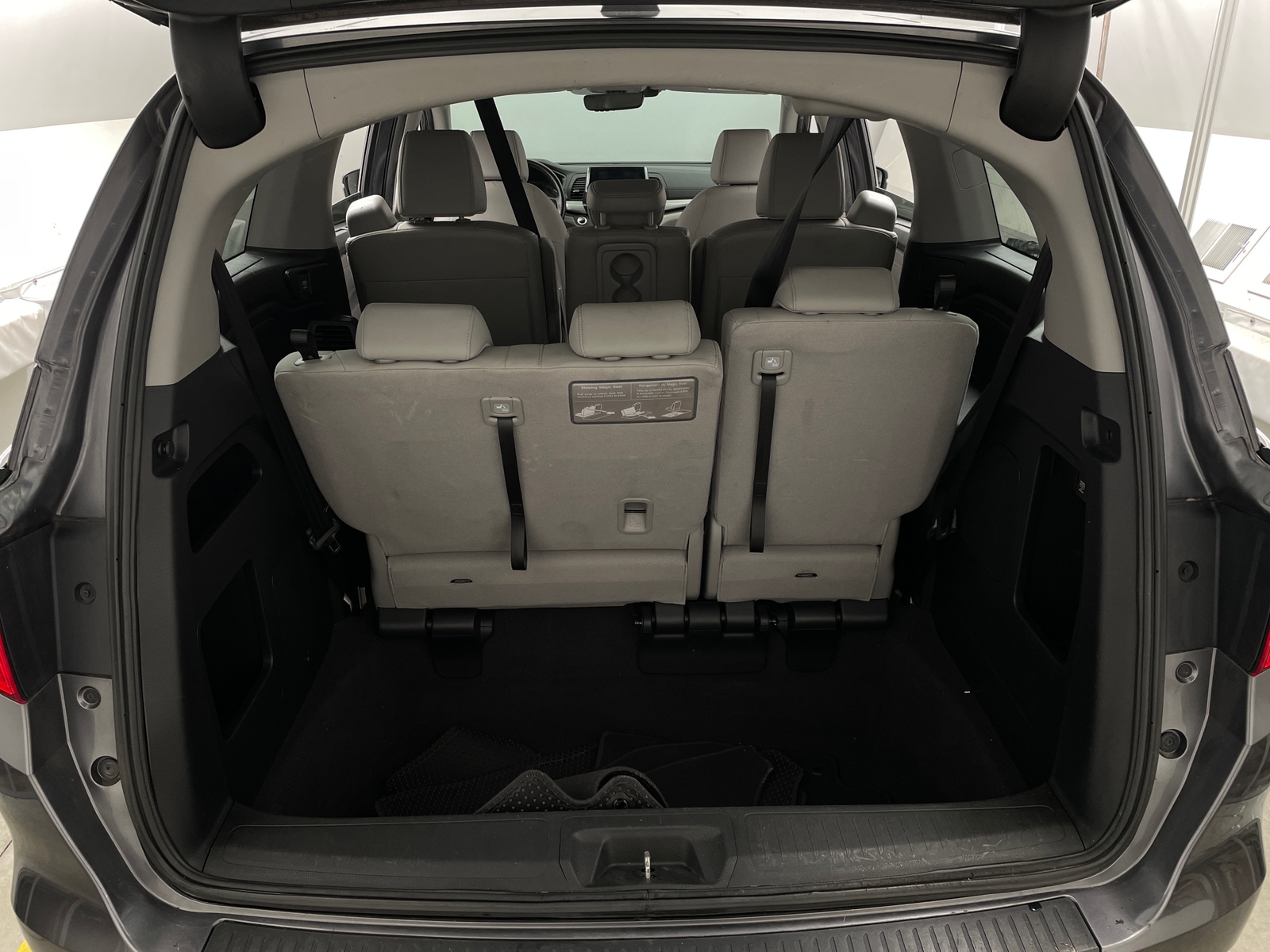 Thumbnail: 2019 Honda Odyssey - 6