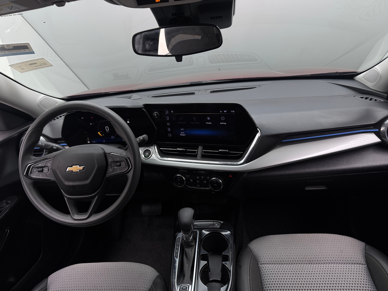 Thumbnail: 2025 Chevrolet Trax - 3