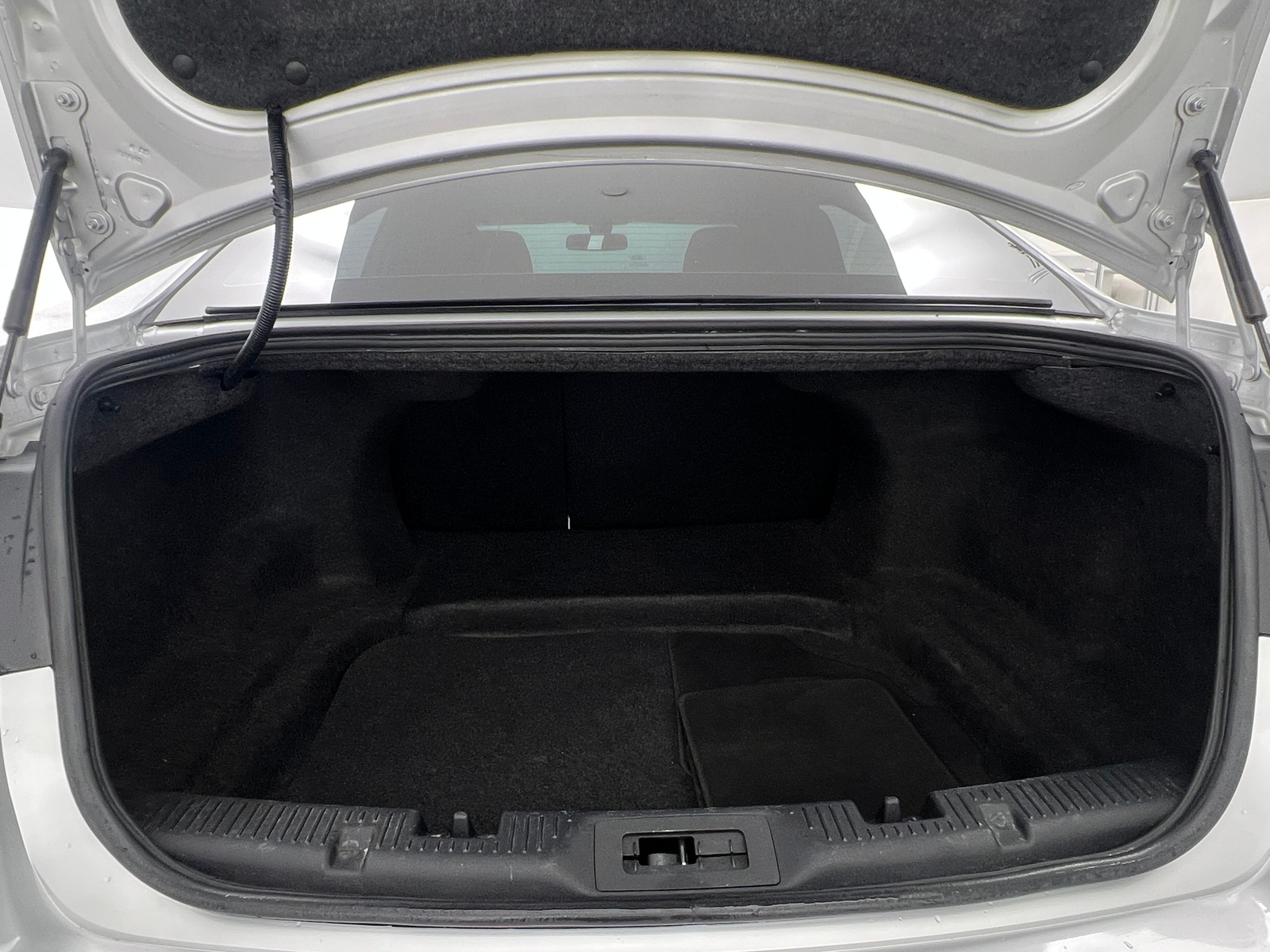 Thumbnail: 2018 Ford Taurus - 7