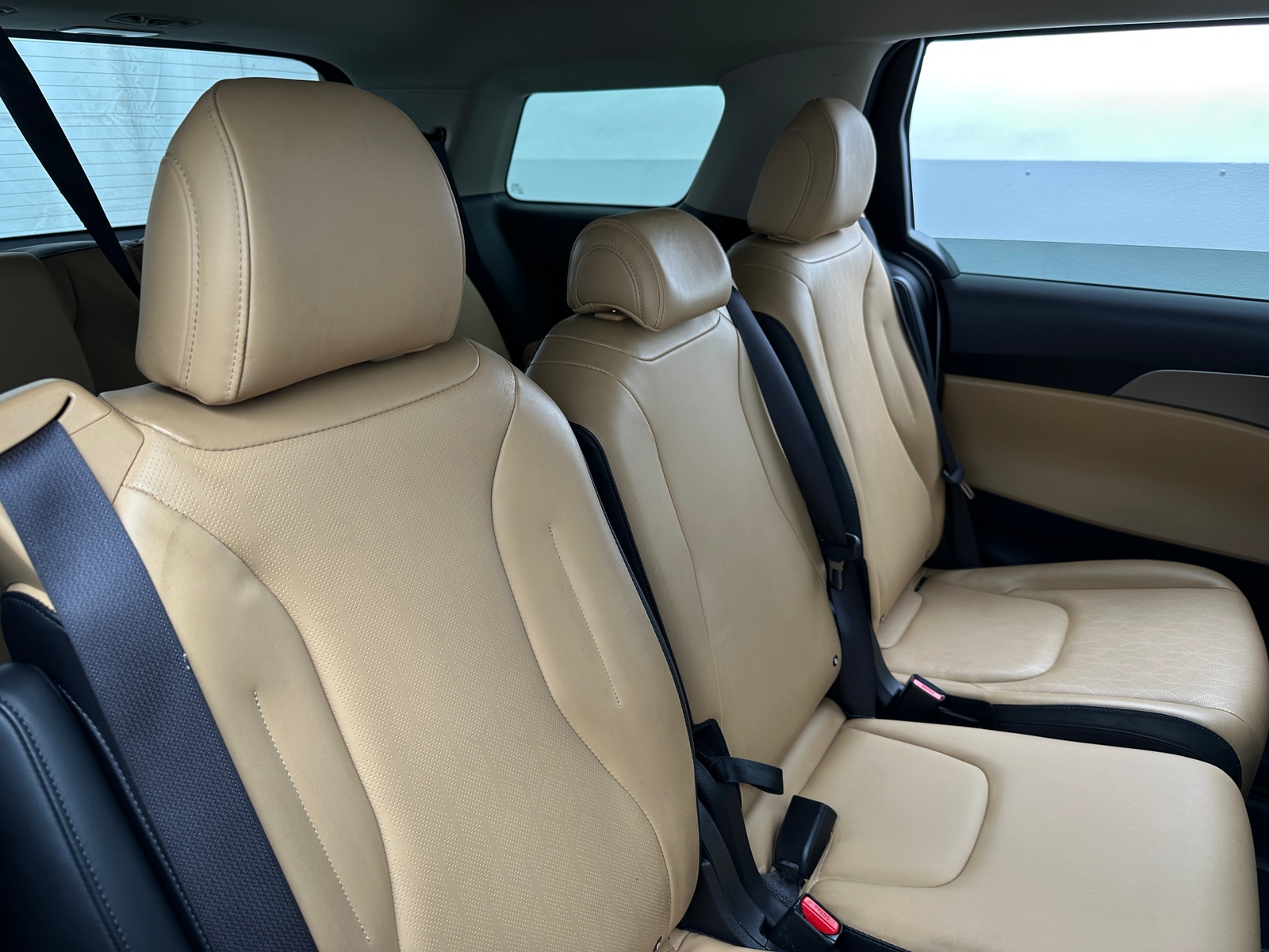 Thumbnail: 2024 Kia Carnival - 5