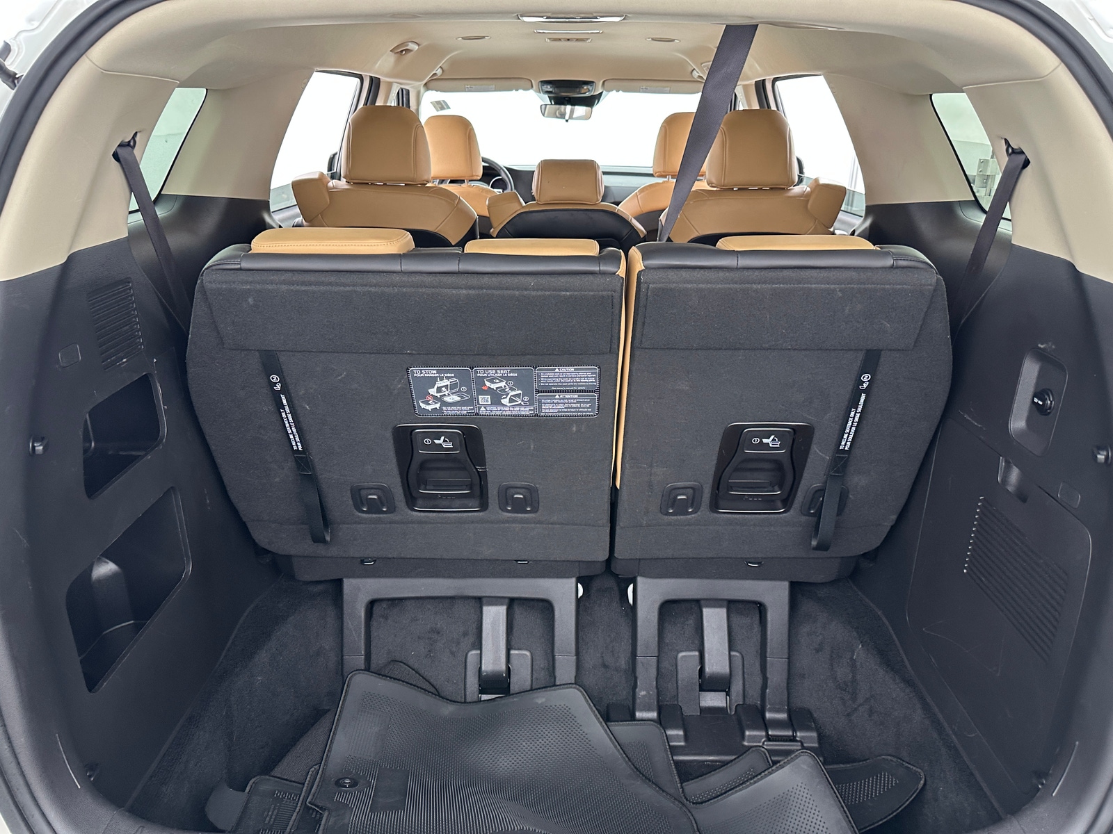 Thumbnail: 2024 Kia Carnival - 6