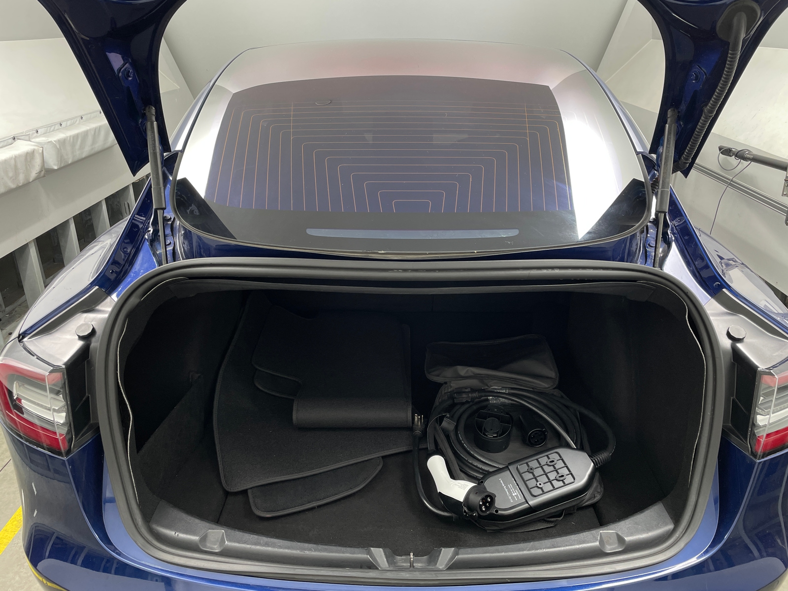 Thumbnail: 2018 Tesla Model 3 - 6