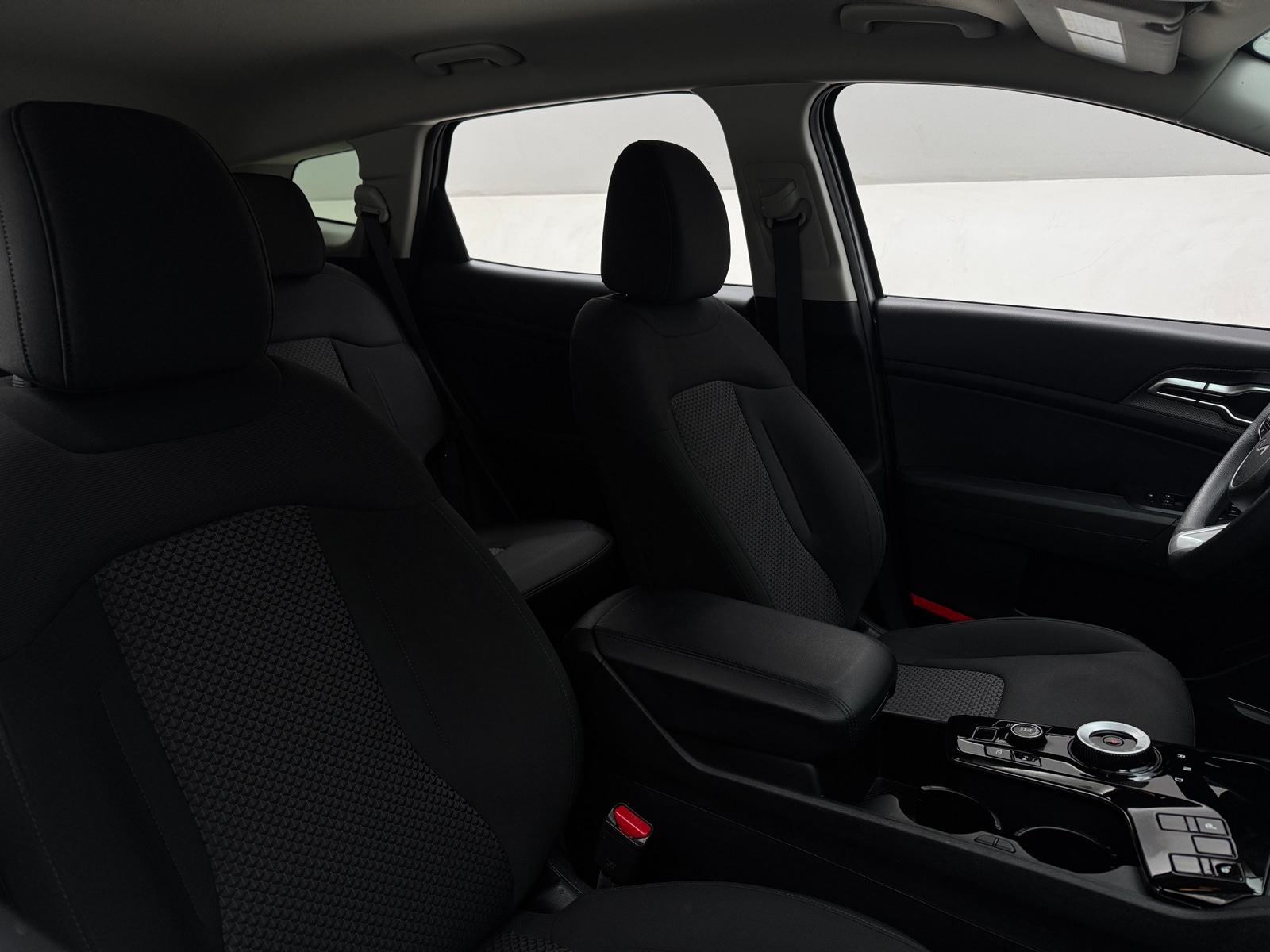 Thumbnail: 2023 Kia Sportage - 2