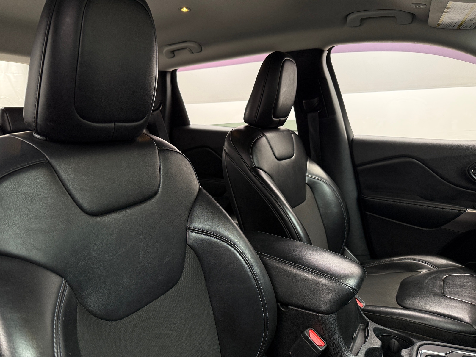 Thumbnail: 2020 Jeep Cherokee - 2