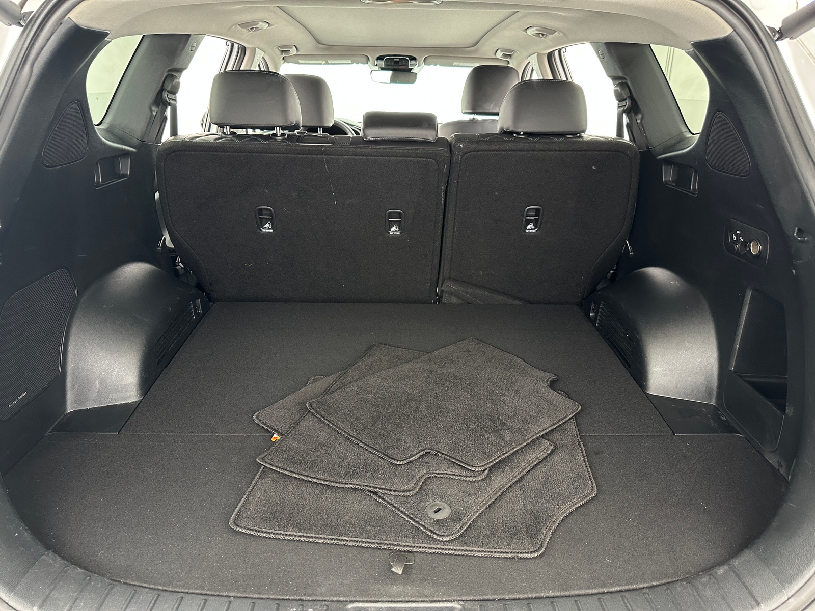 Thumbnail: 2022 Hyundai Santa Fe - 6