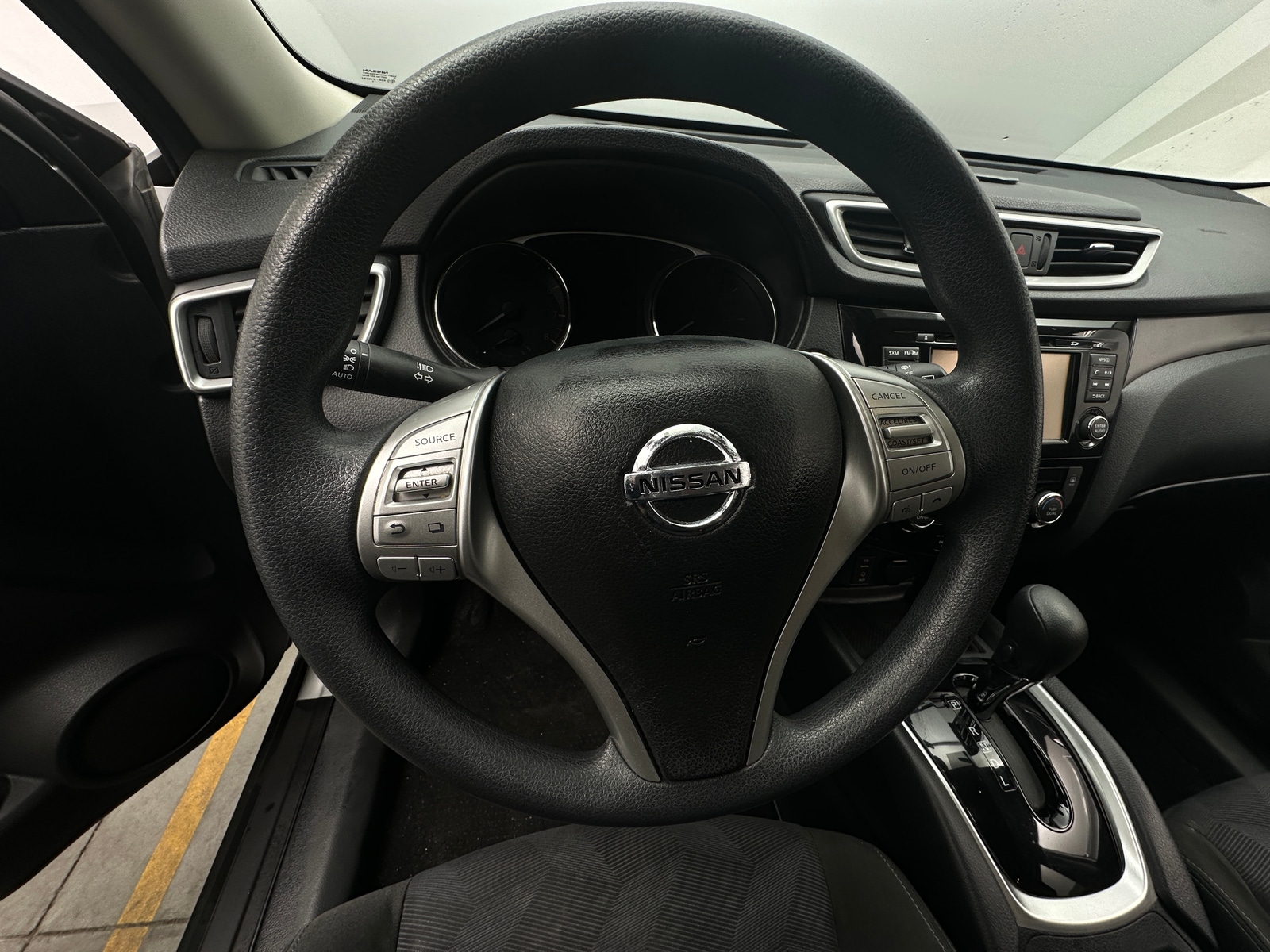 Thumbnail: 2015 Nissan Rogue - 5