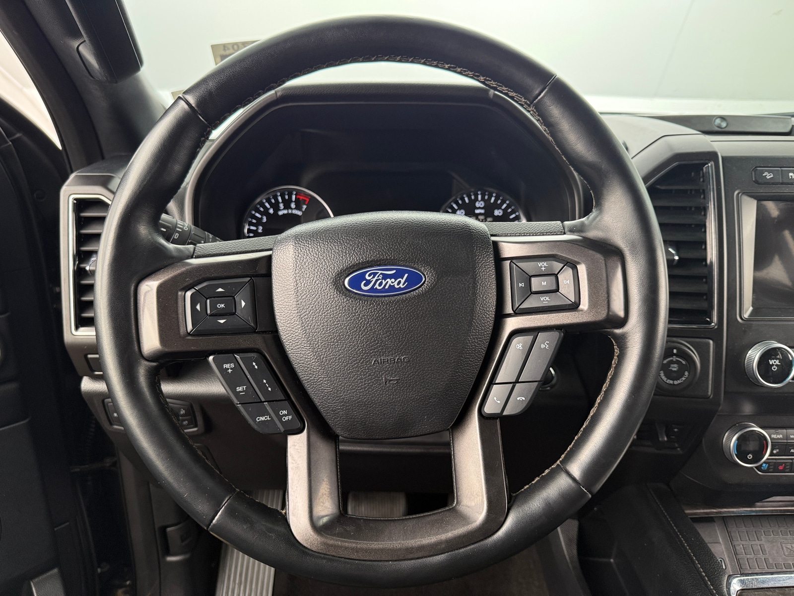 Thumbnail: 2021 Ford Expedition MAX - 4