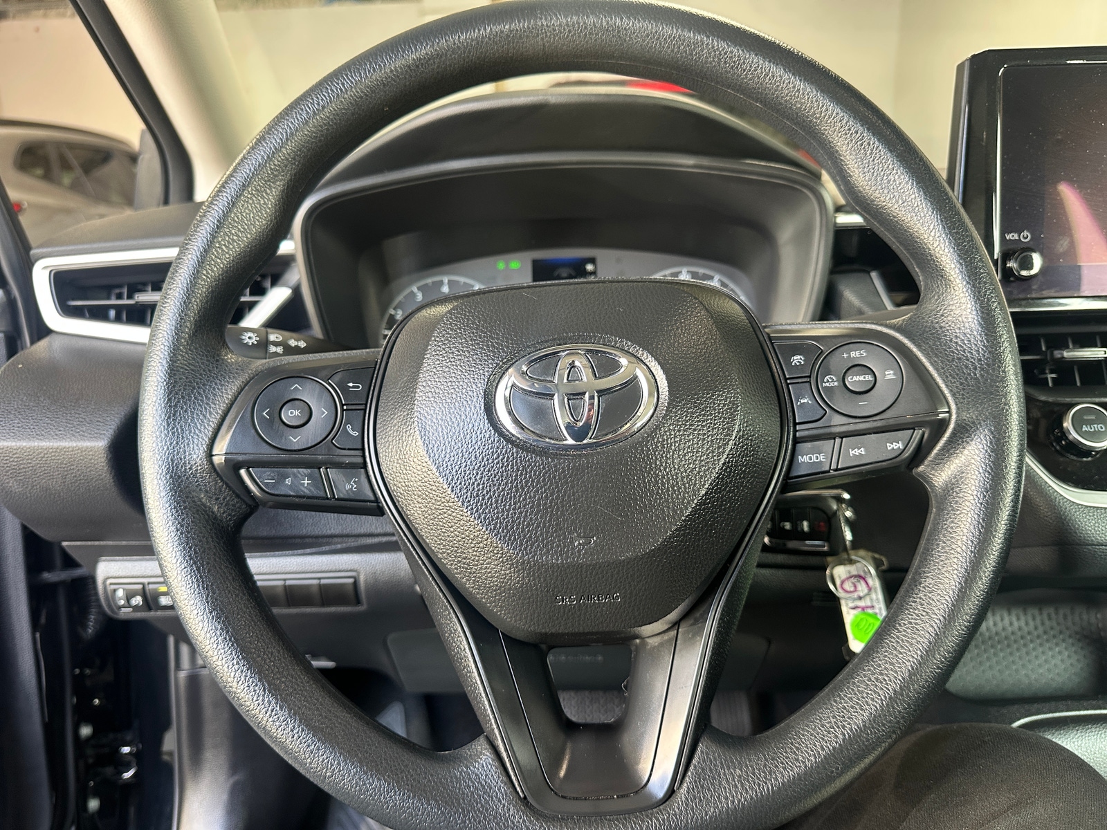 Thumbnail: 2025 Toyota Corolla - 5