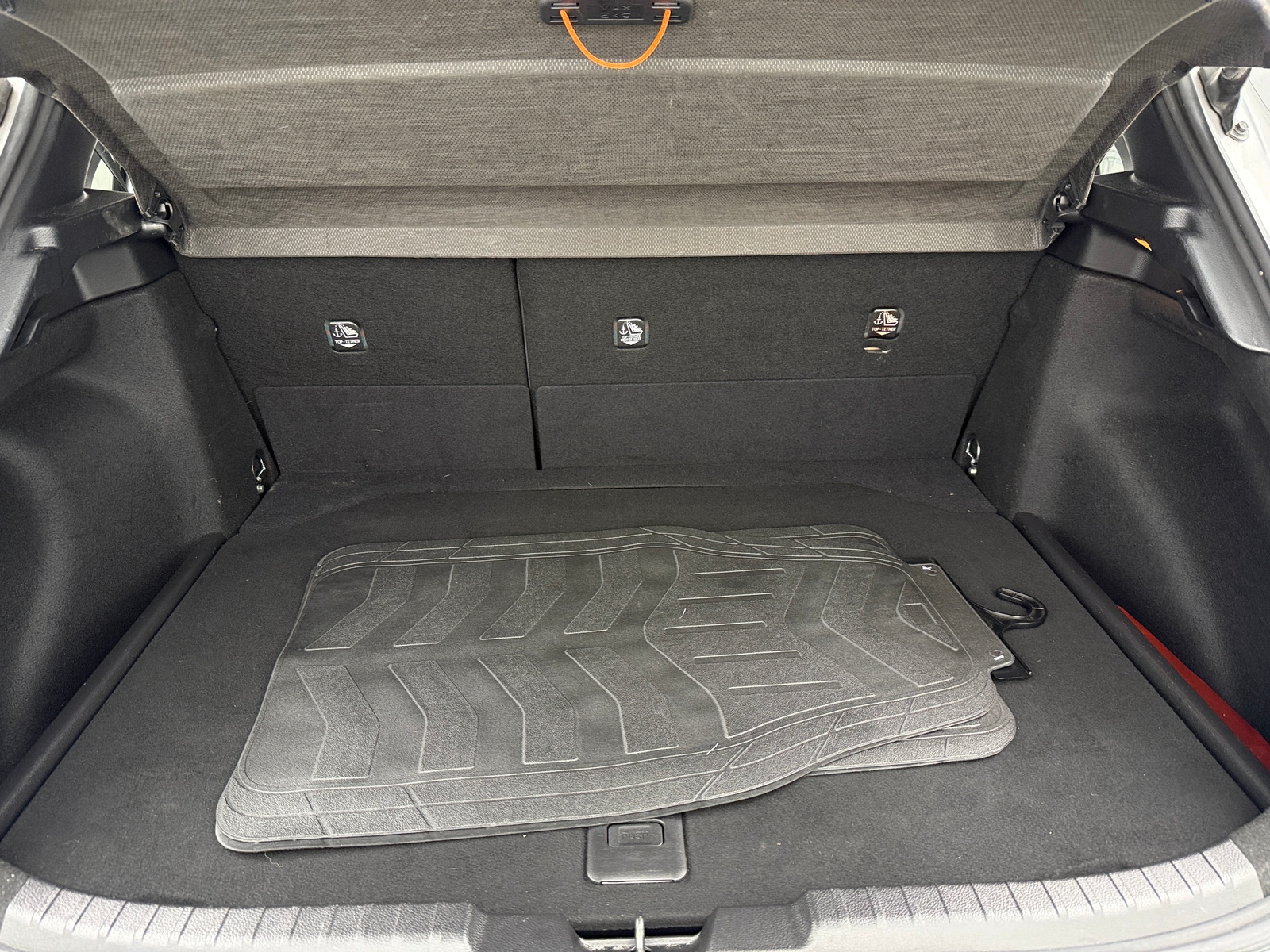 Thumbnail: 2022 Toyota Corolla - 7