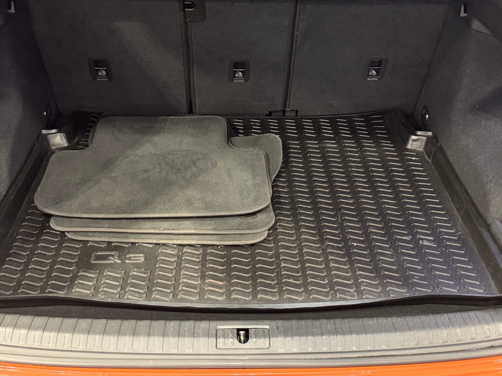 Thumbnail: 2020 Audi Q3 - 6