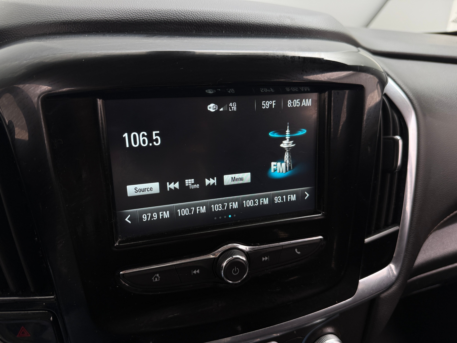 Thumbnail: 2018 Chevrolet Traverse - 4