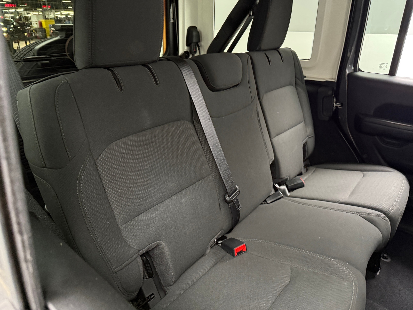 Thumbnail: 2021 Jeep Wrangler - 6