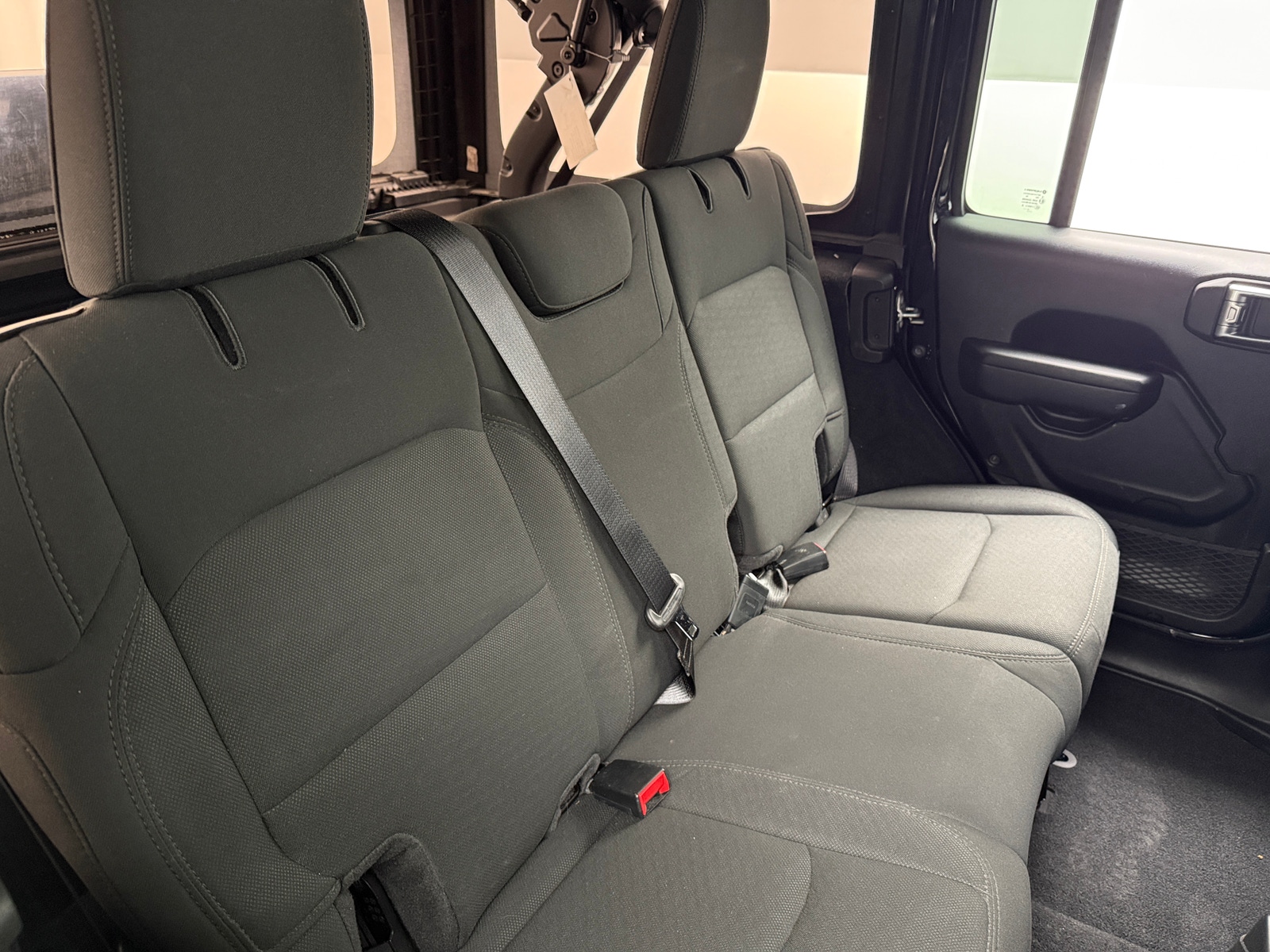 Thumbnail: 2022 Jeep Wrangler - 6