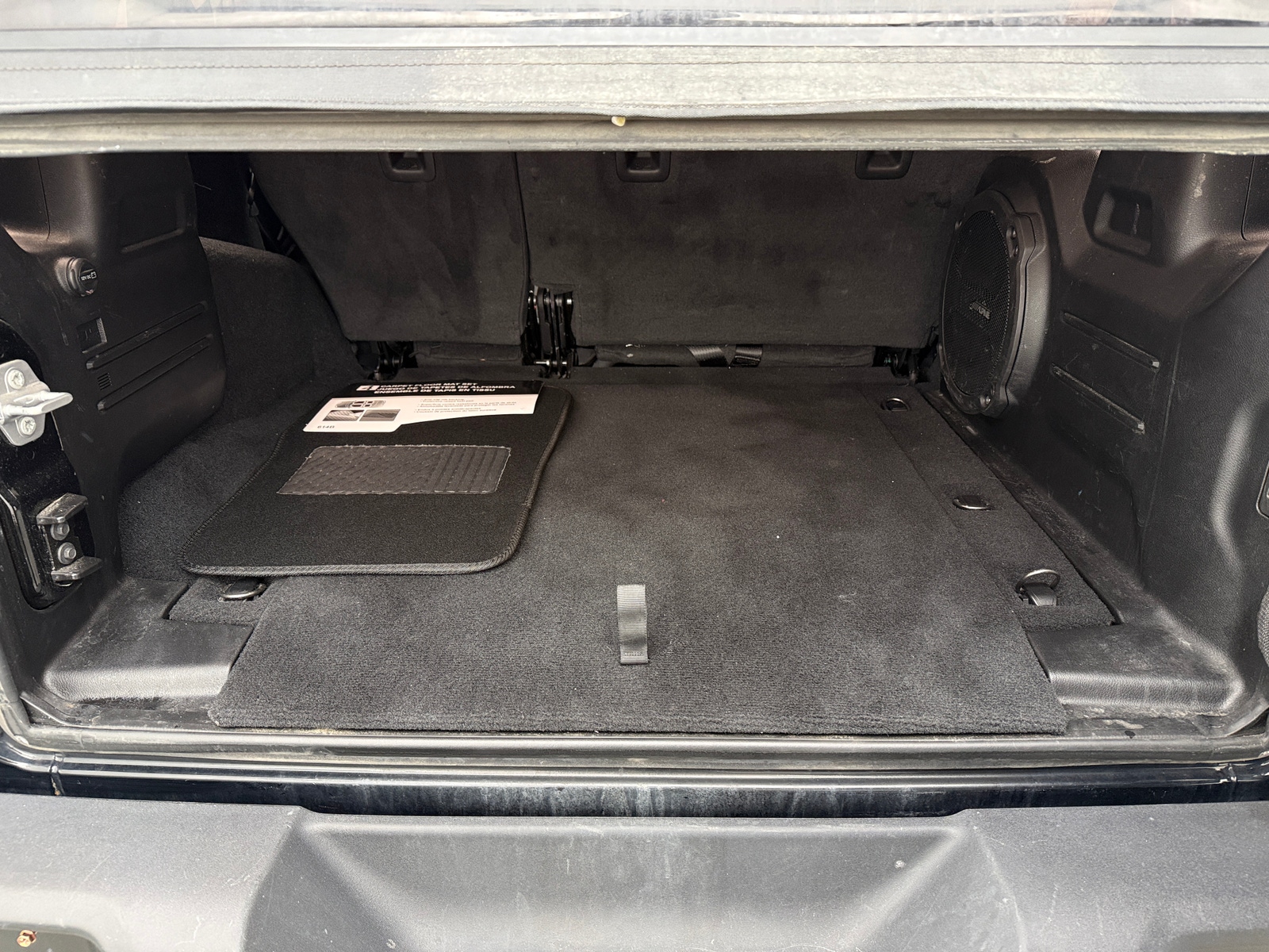 Thumbnail: 2022 Jeep Wrangler - 7