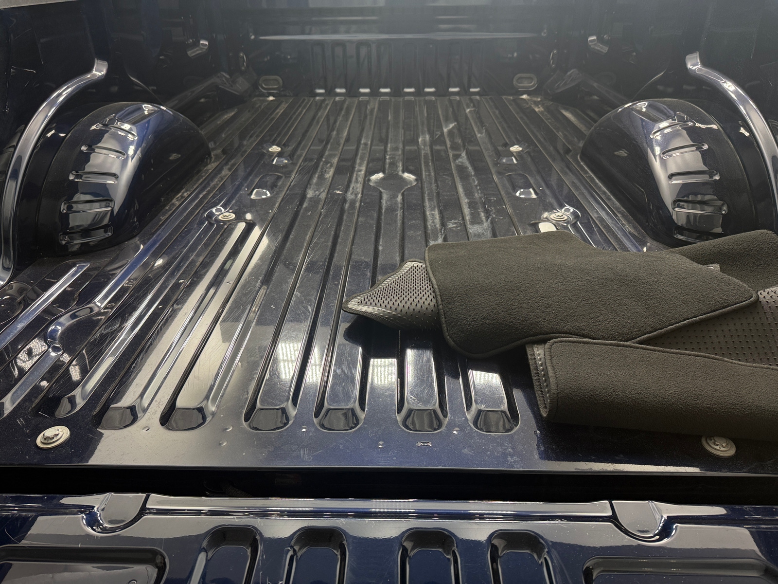 Thumbnail: 2022 Ford Econoline - 7