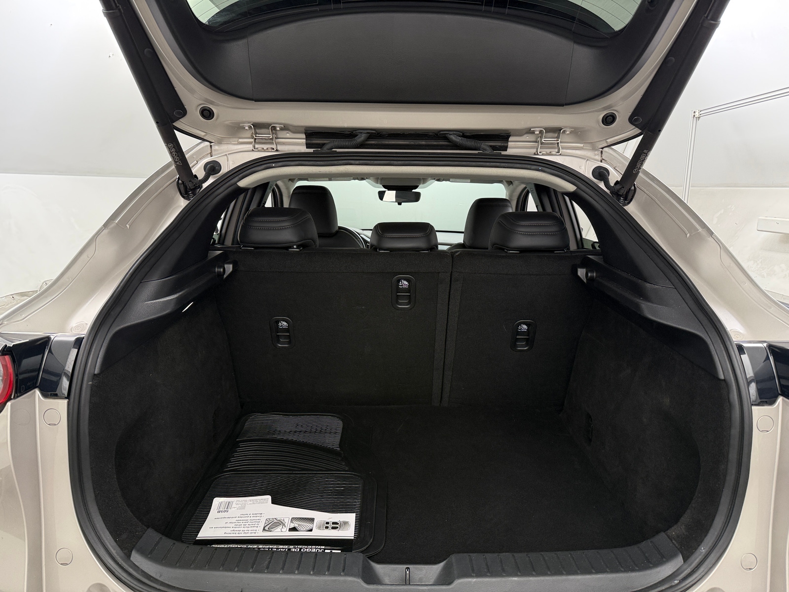 Thumbnail: 2023 Mazda CX-30 - 6