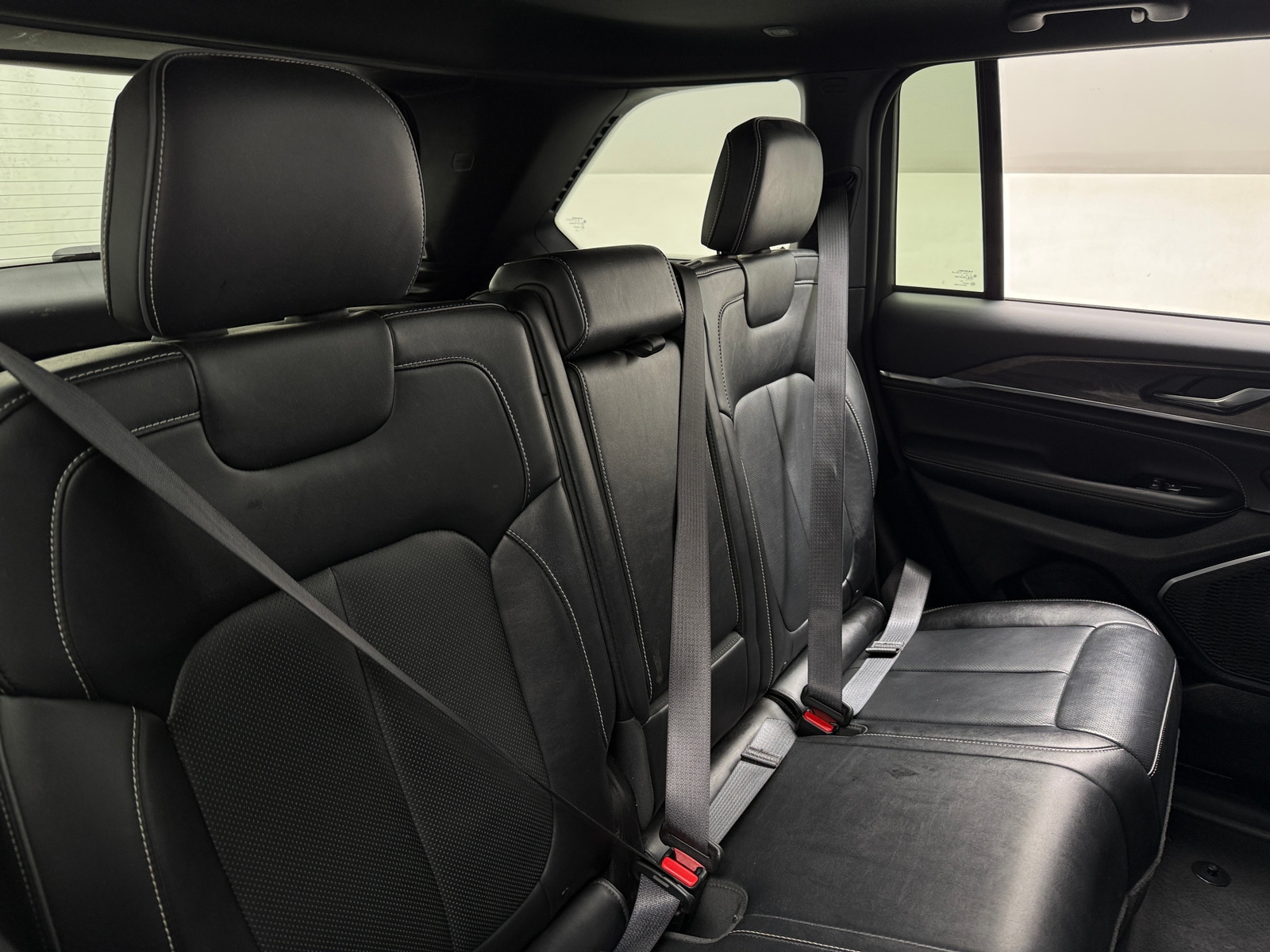 Thumbnail: 2024 Jeep Grand Cherokee - 5