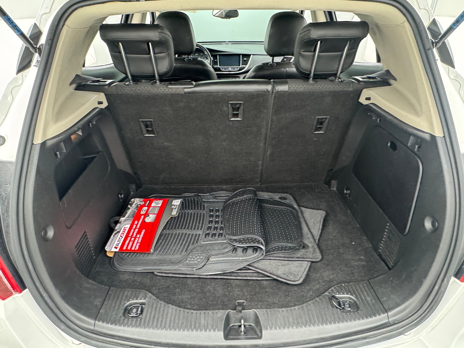 Thumbnail: 2019 Buick Encore - 7