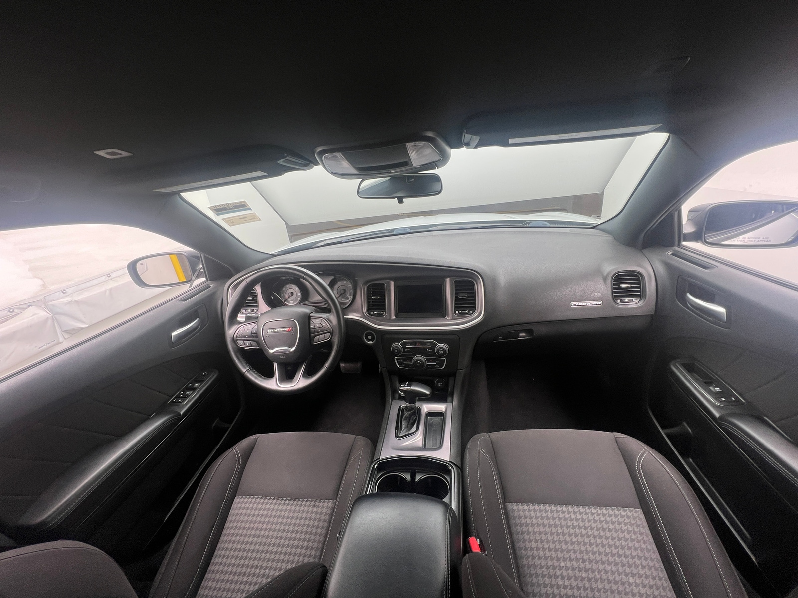 Thumbnail: 2022 Dodge Charger - 3