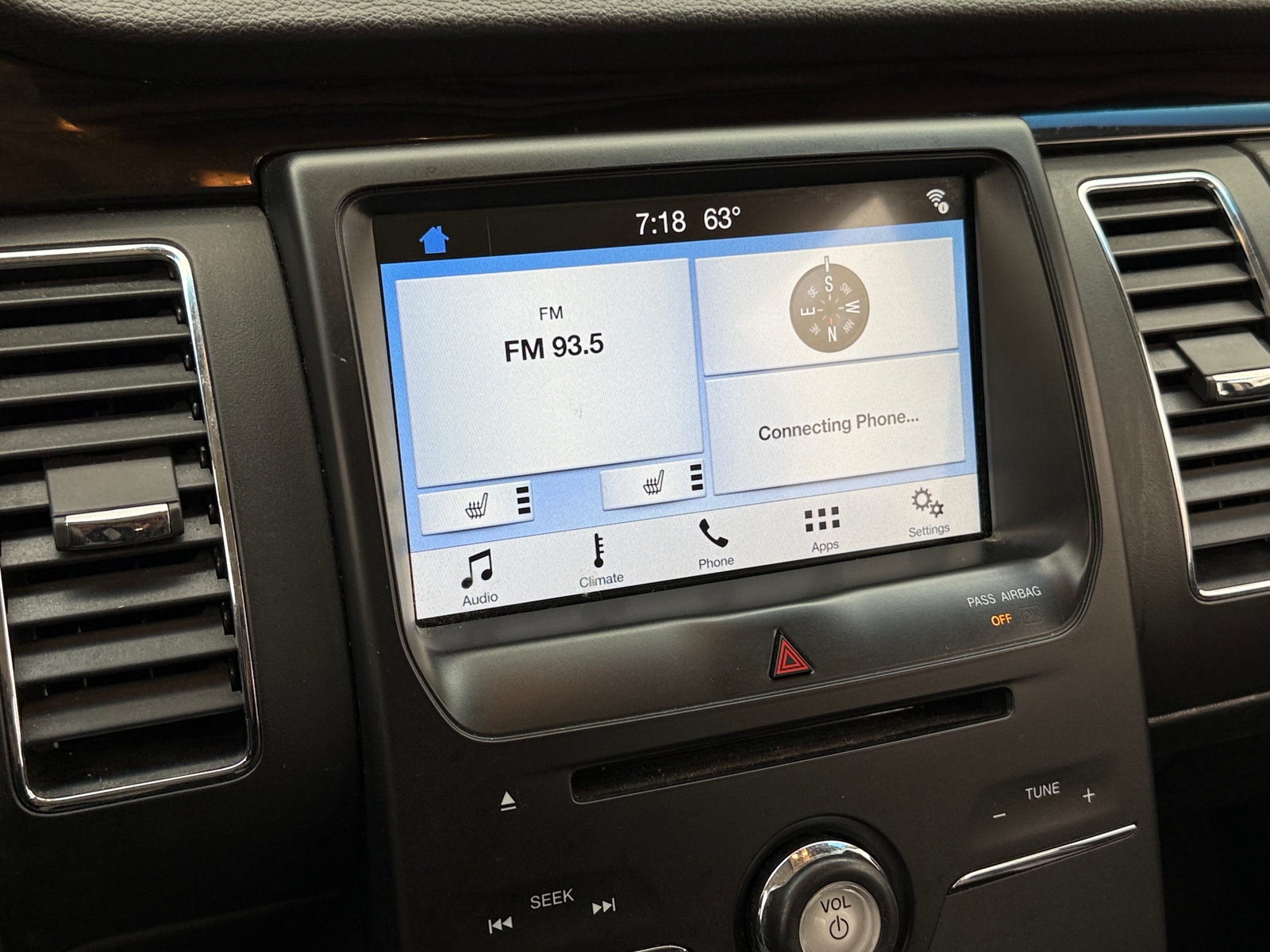 Thumbnail: 2019 Ford Flex - 3