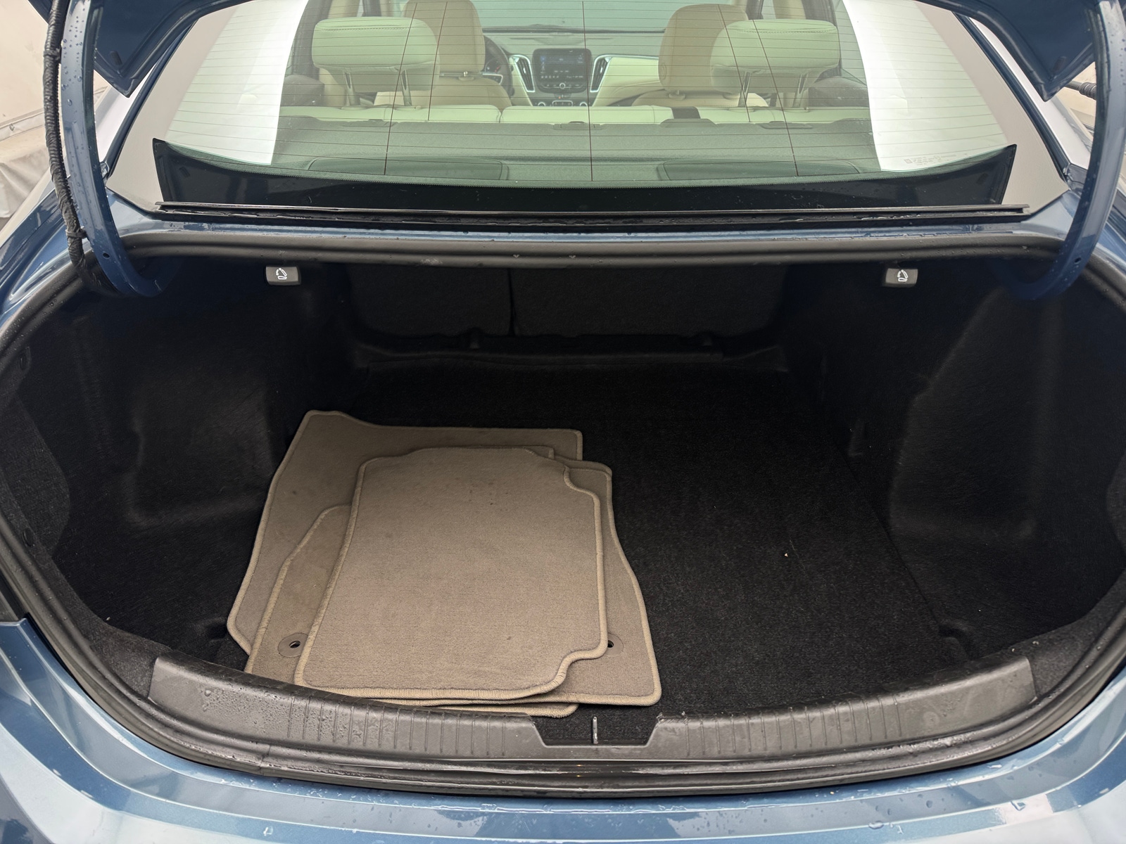 Thumbnail: 2024 Chevrolet Malibu - 6