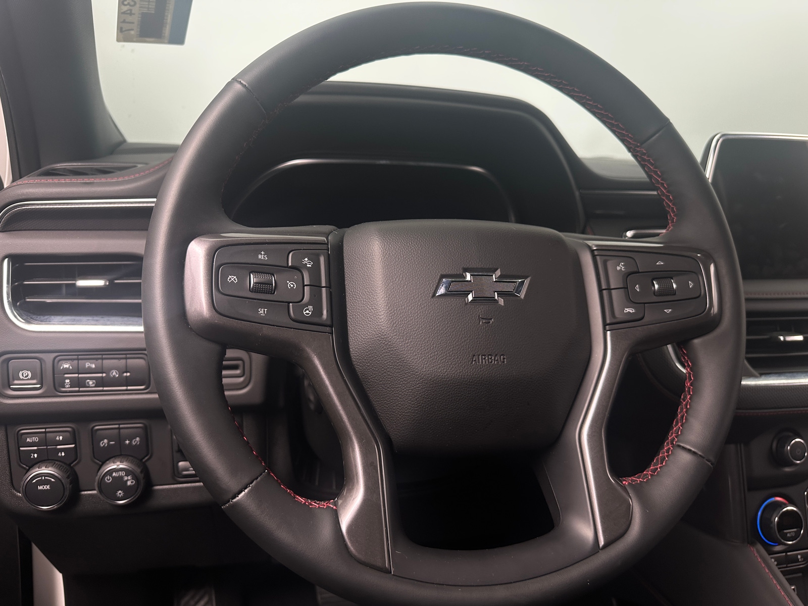 Thumbnail: 2024 Chevrolet Tahoe - 4