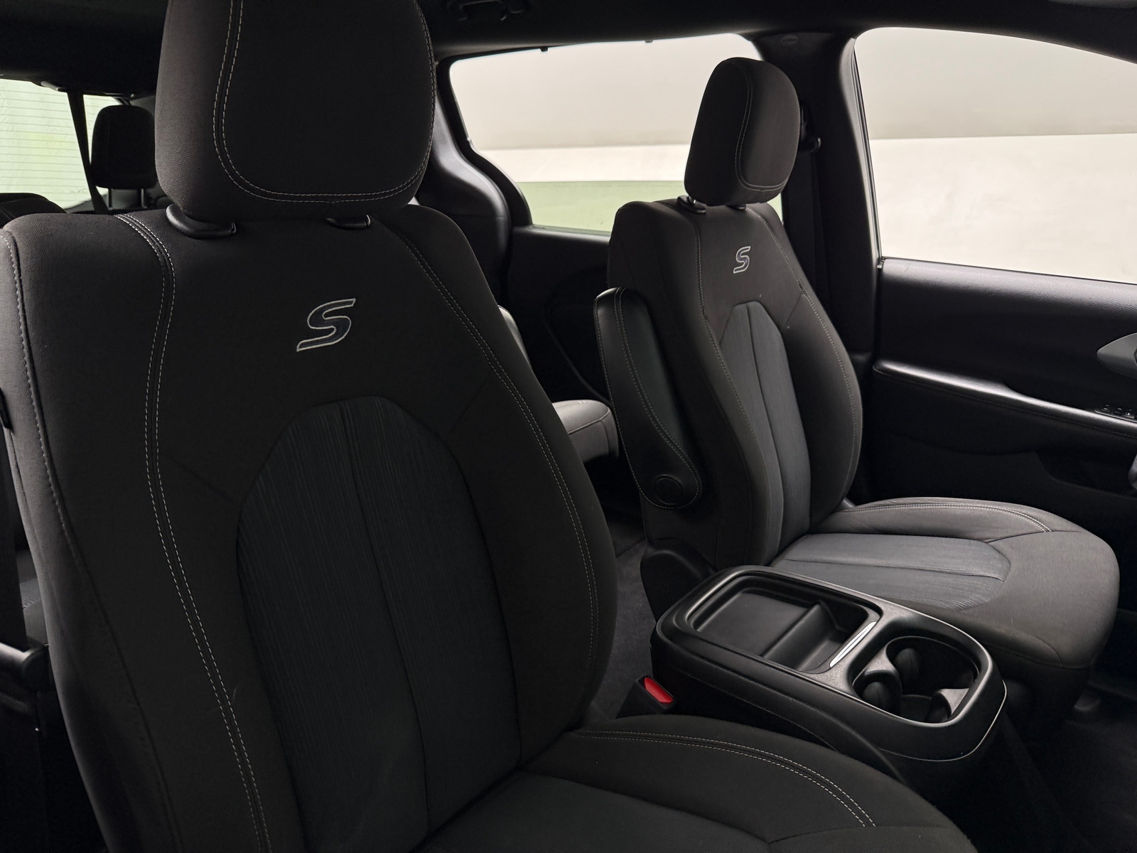 Thumbnail: 2020 Chrysler Pacifica - 2