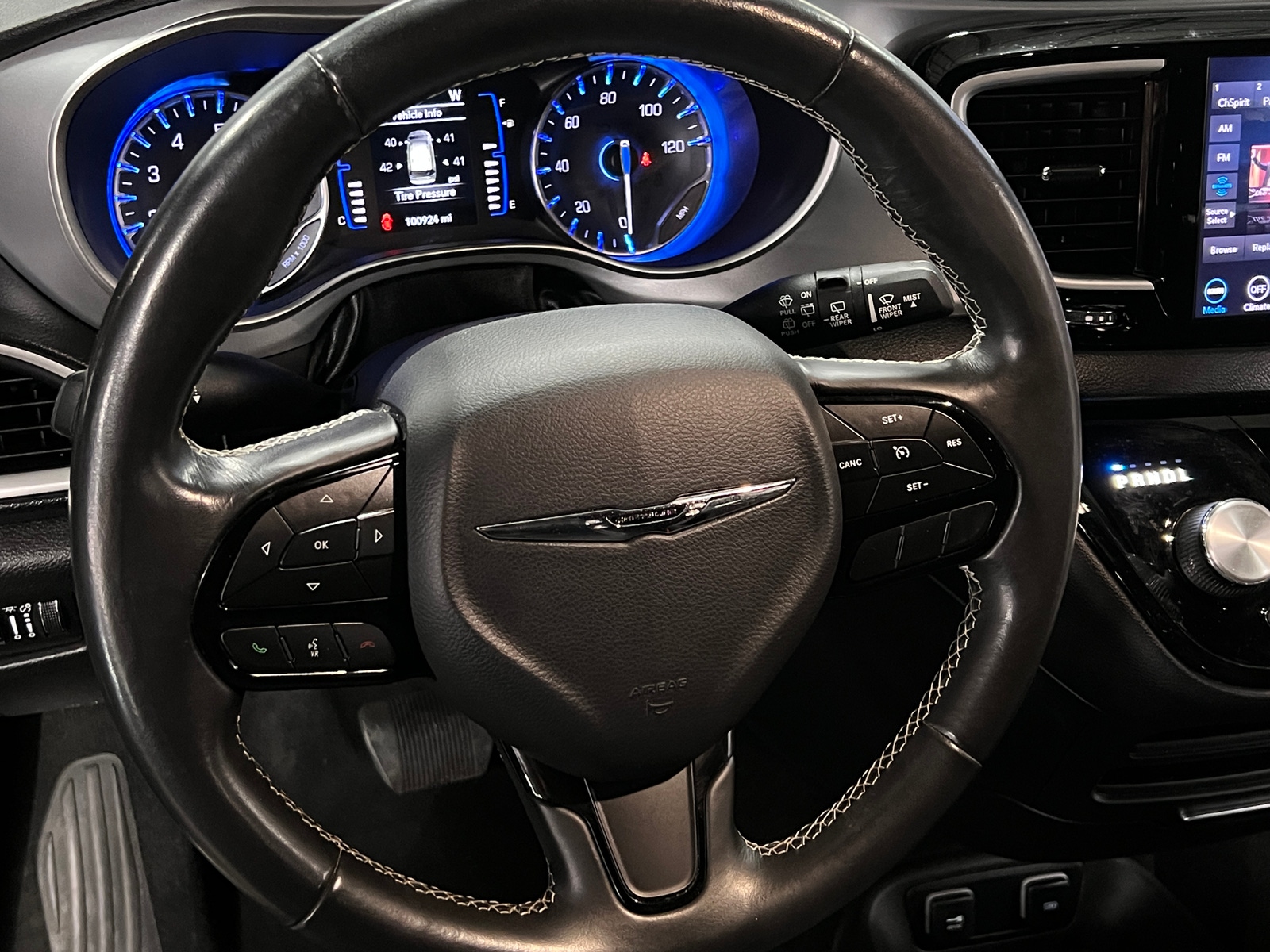 Thumbnail: 2020 Chrysler Pacifica - 5