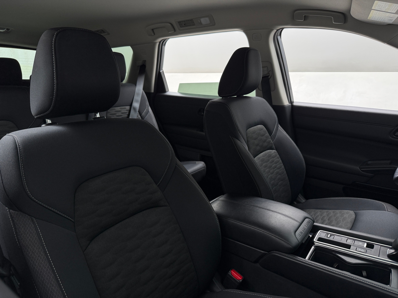 Thumbnail: 2025 Nissan Pathfinder - 2