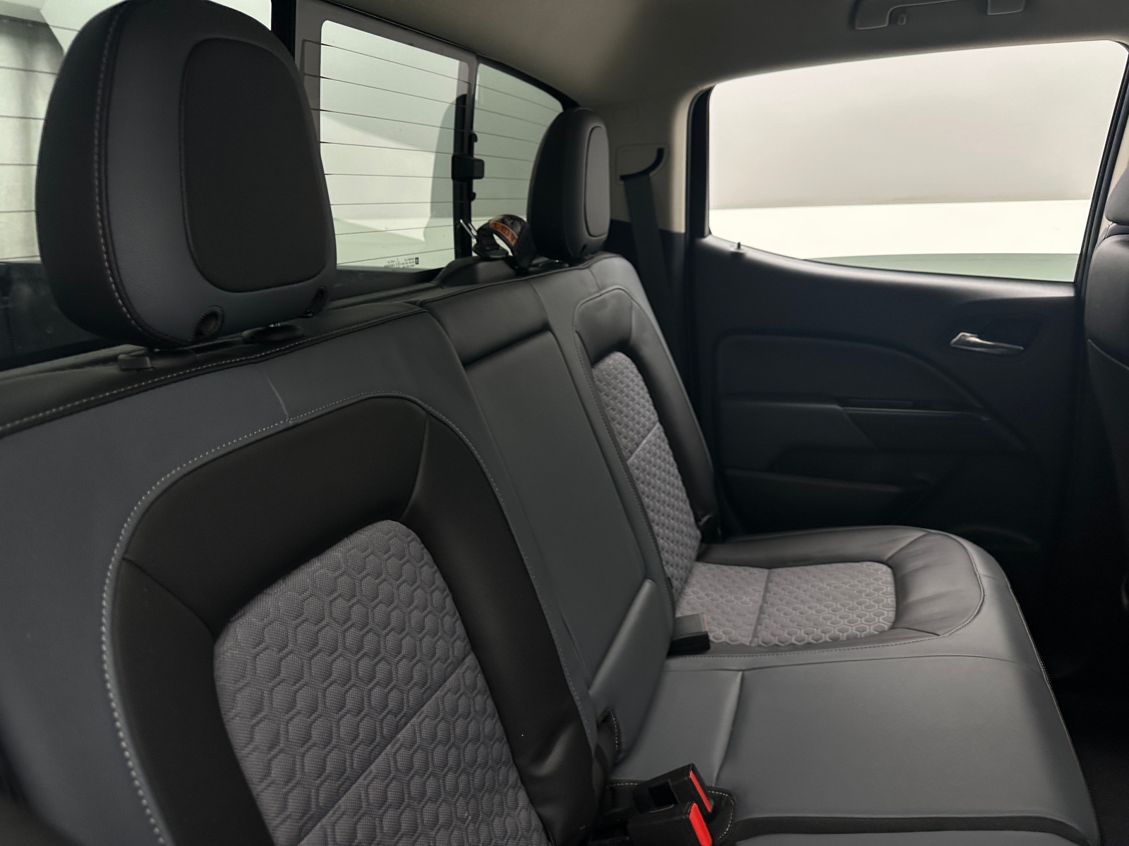 Thumbnail: 2019 Chevrolet Colorado - 6