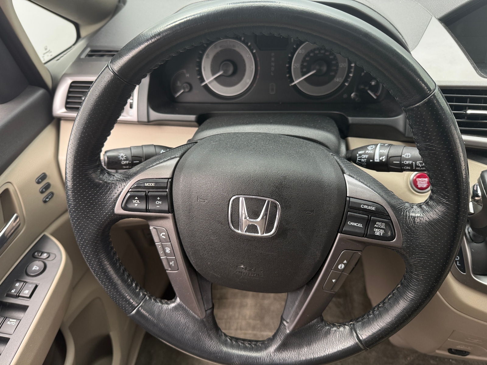 Thumbnail: 2015 Honda Odyssey - 4