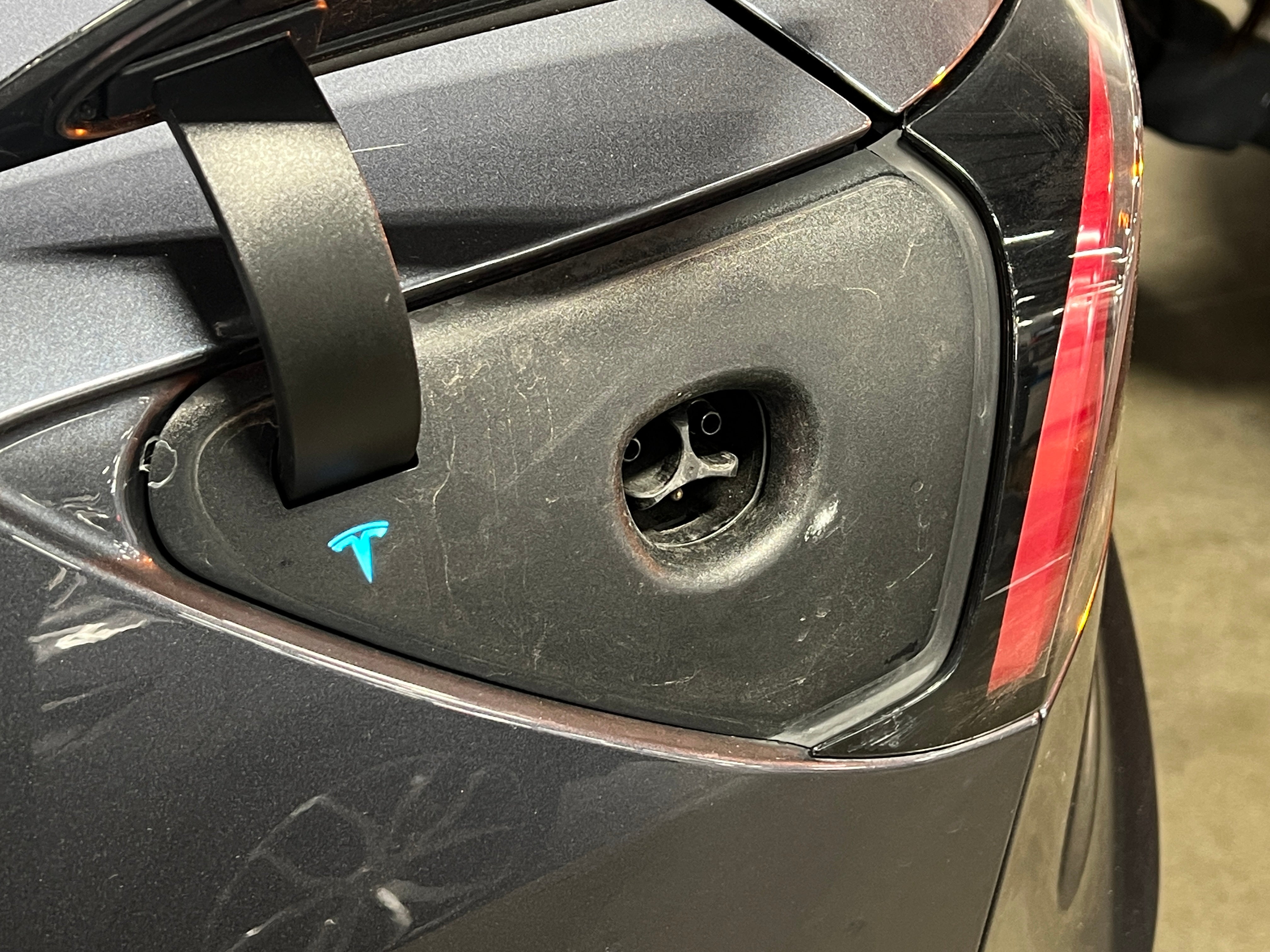 Used 2020 Tesla Model 3 Base with VIN 5YJ3E1ECXLF713372 for sale in Auburn, WA