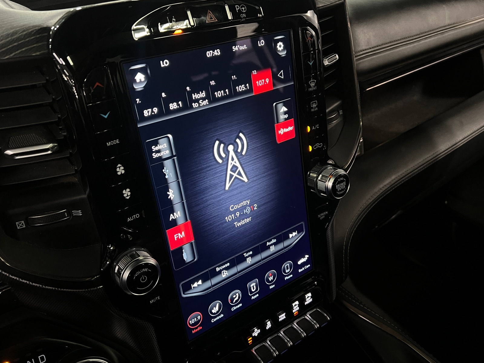 Thumbnail: 2021 RAM 1500 - 3