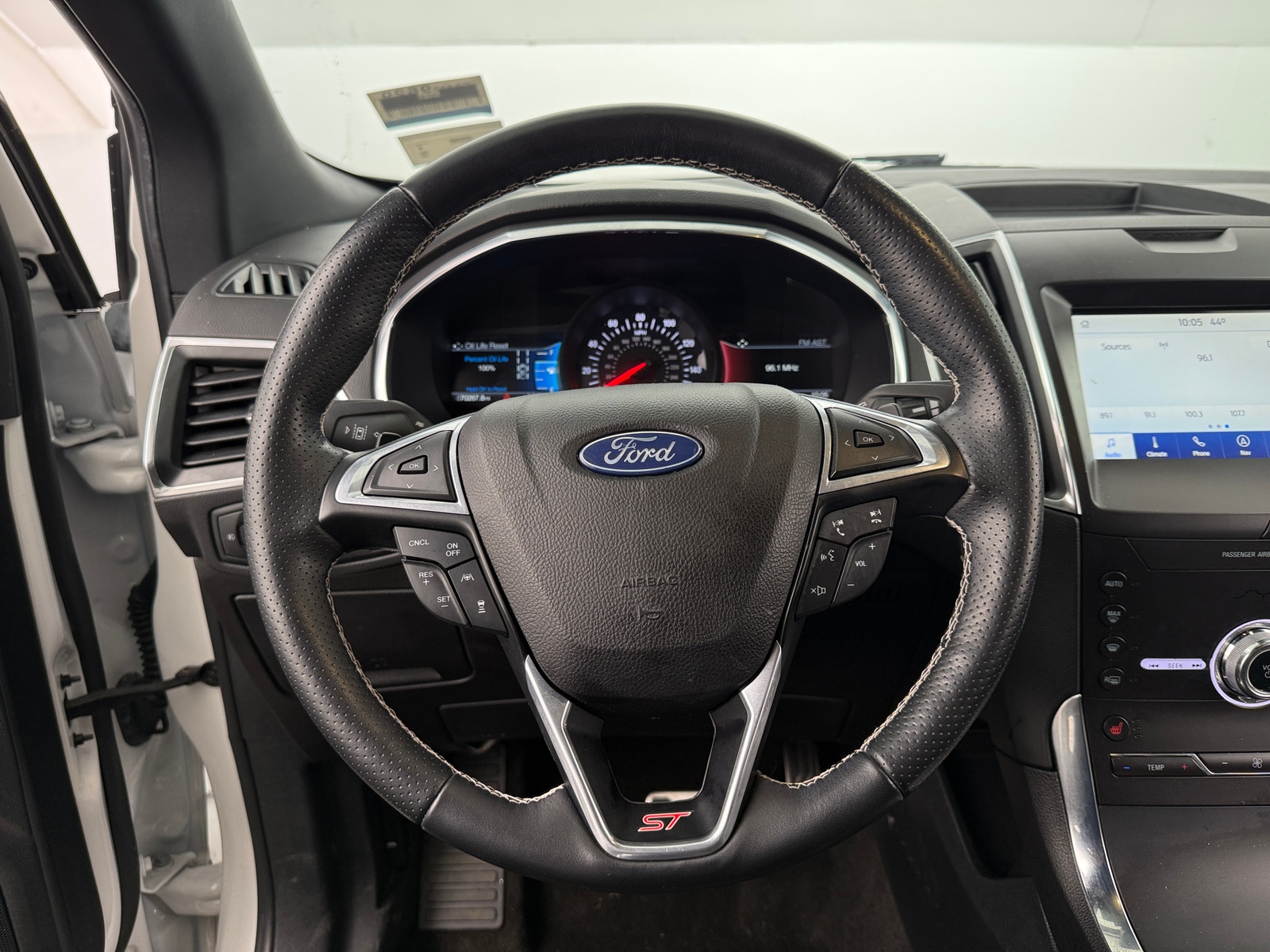 Thumbnail: 2020 Ford Edge - 4