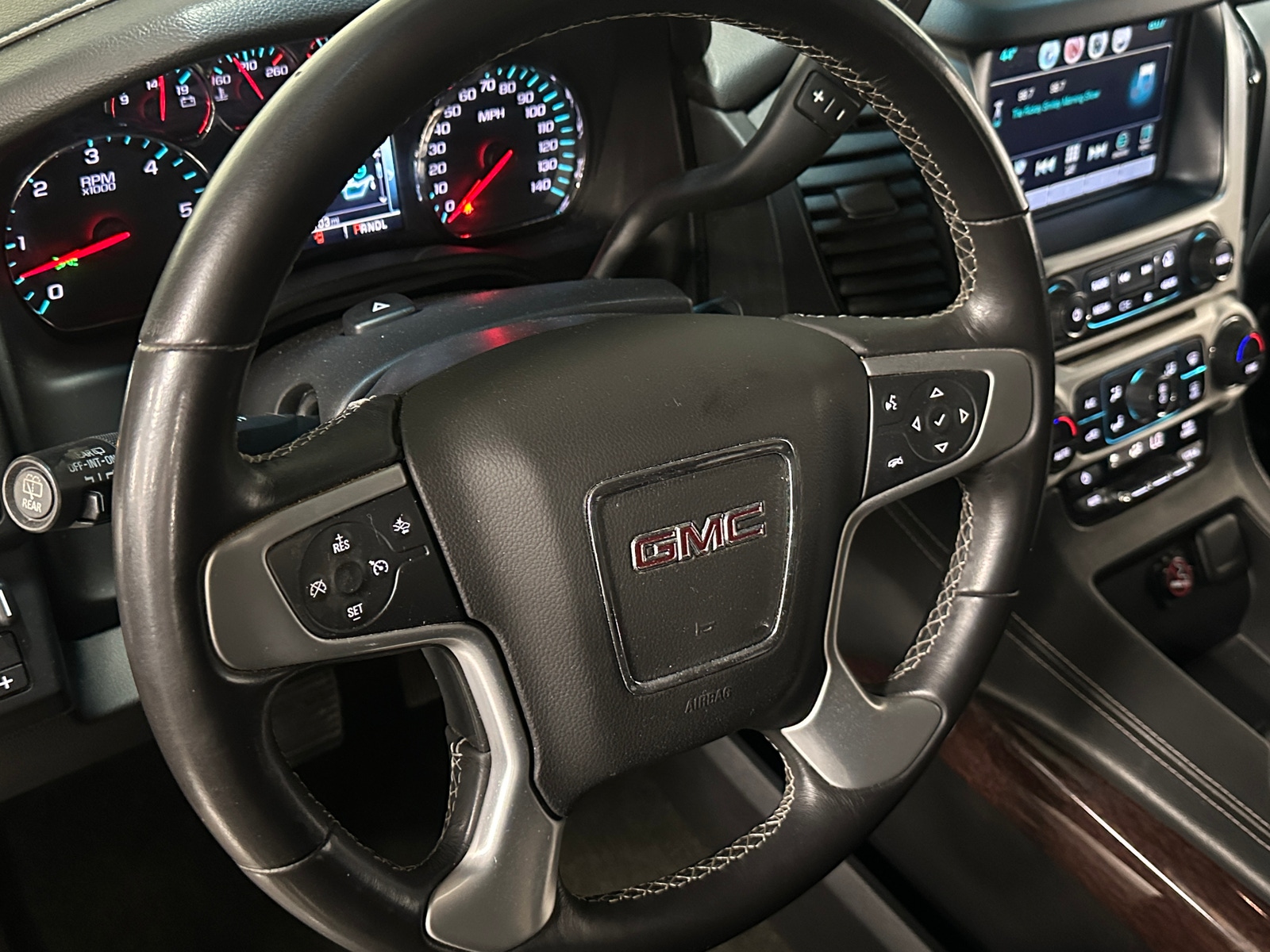 Thumbnail: 2017 GMC Yukon - 5