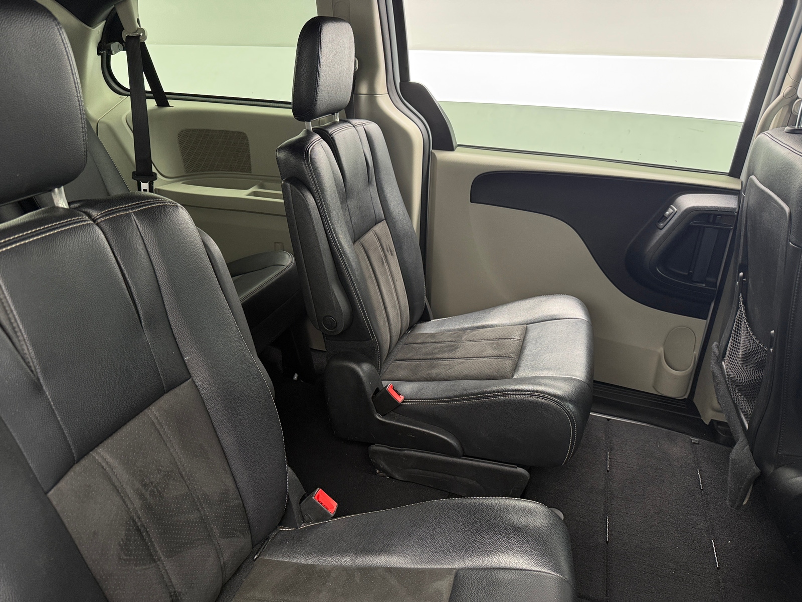 Thumbnail: 2019 Dodge Grand Caravan - 5