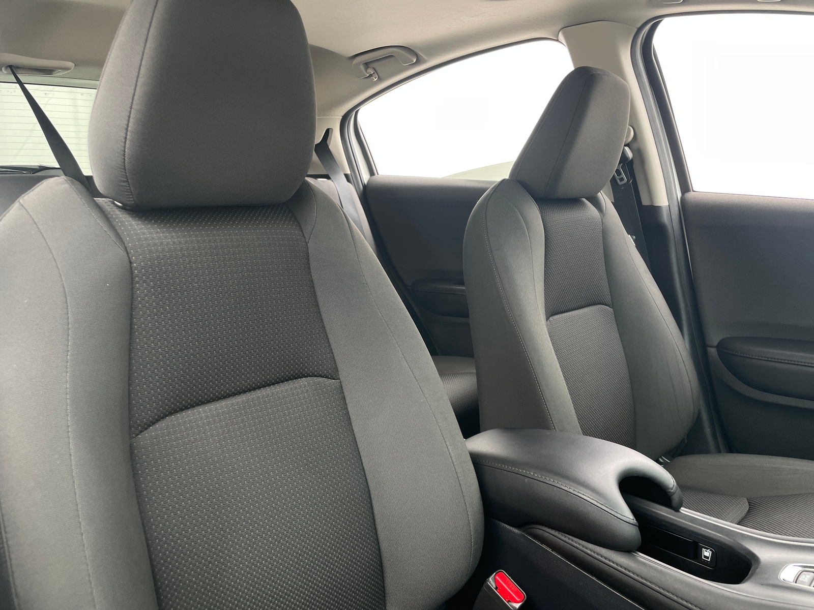 Thumbnail: 2019 Honda HR-V - 2