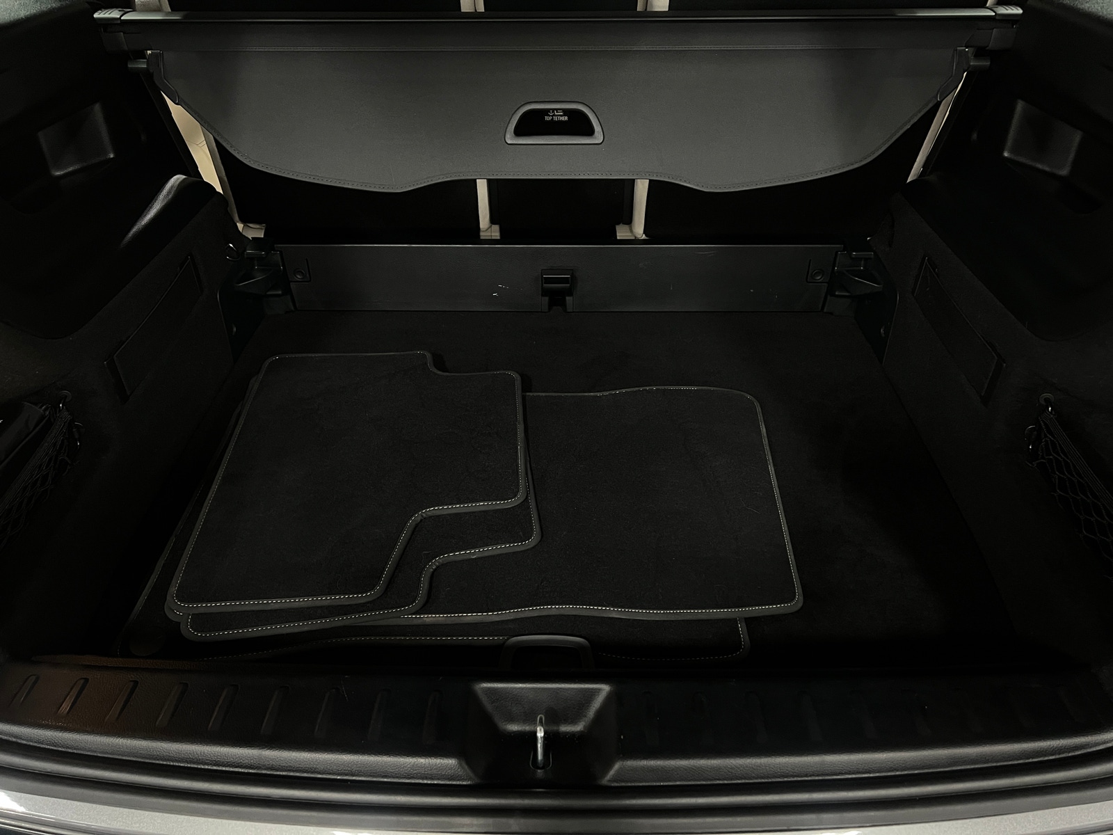 Thumbnail: 2020 Mercedes-Benz GLB - 6