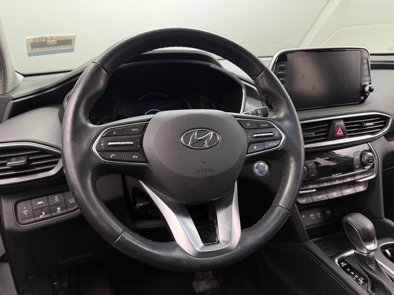 Thumbnail: 2020 Hyundai Santa Fe - 4