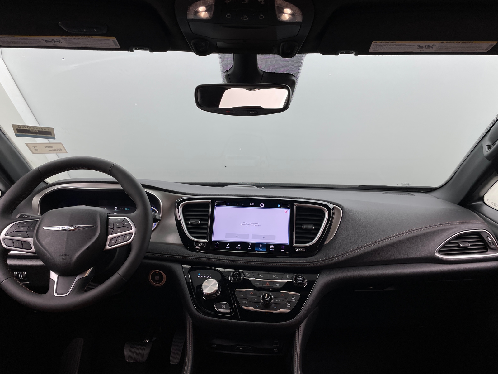 Thumbnail: 2024 Chrysler Pacifica - 3