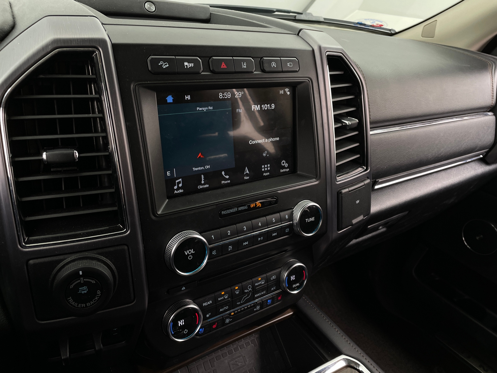 Thumbnail: 2018 Ford Expedition MAX - 3