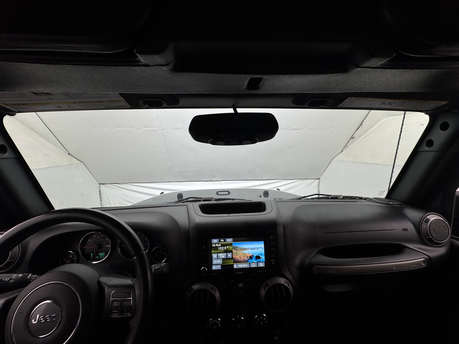 Thumbnail: 2016 Jeep Wrangler - 3