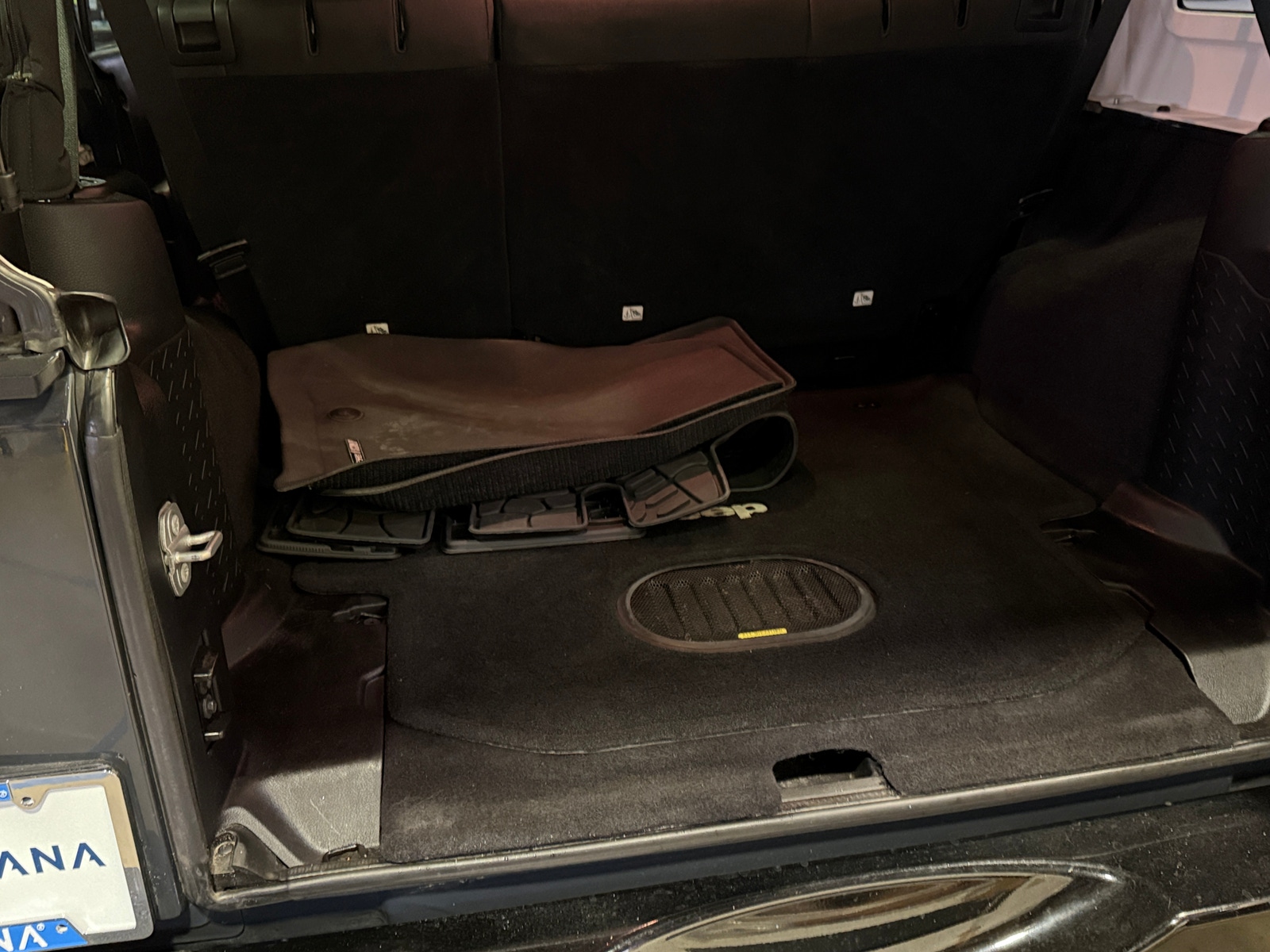 Thumbnail: 2016 Jeep Wrangler - 6