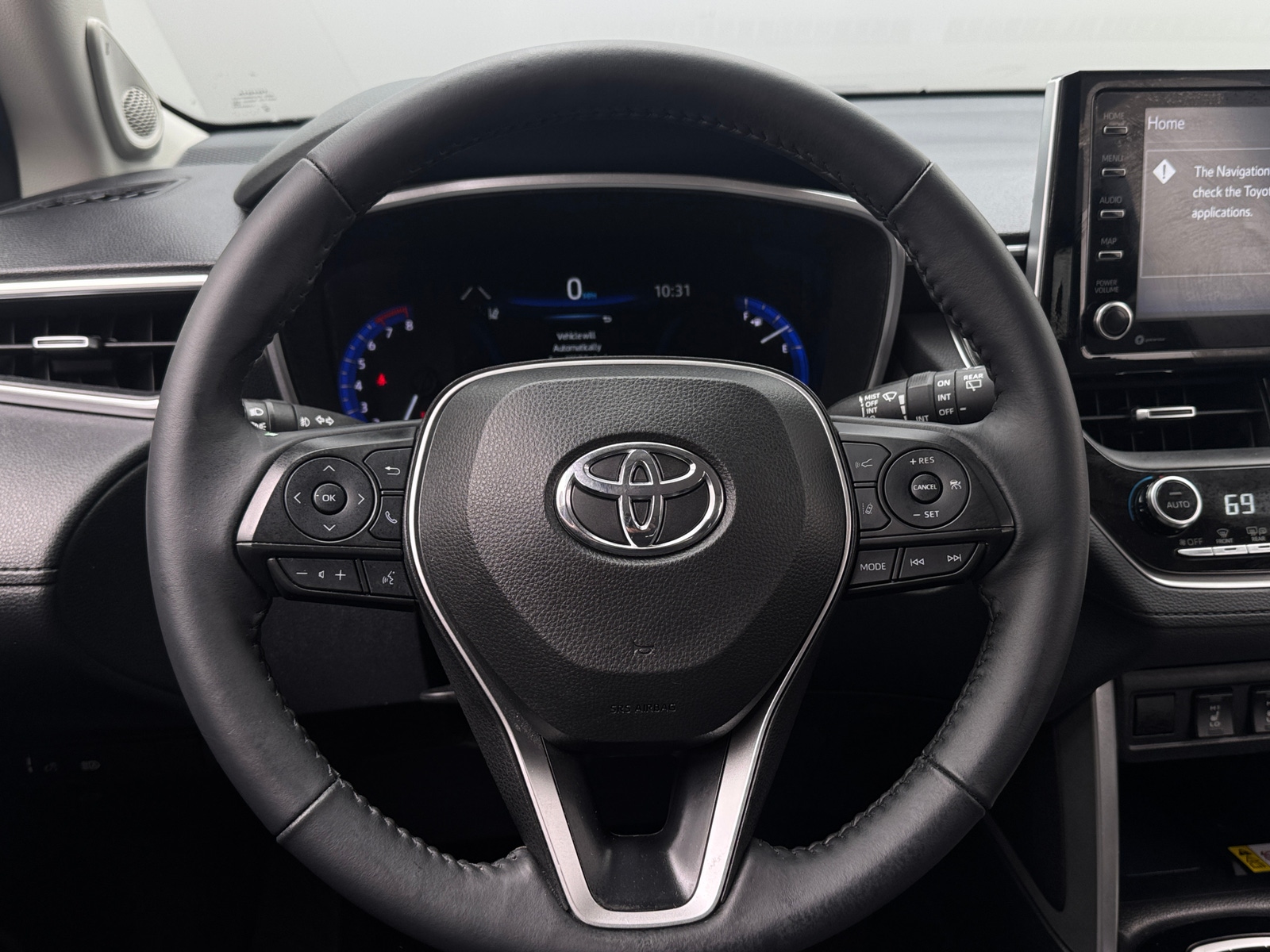 Thumbnail: 2022 Toyota Corolla Cross - 4