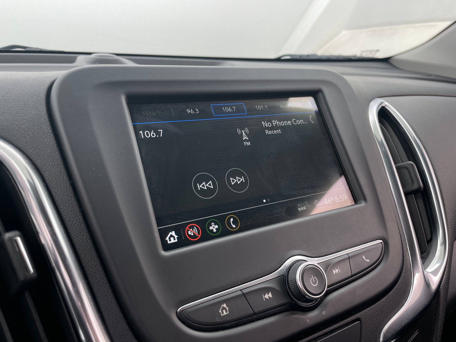 Thumbnail: 2019 Chevrolet Equinox - 4