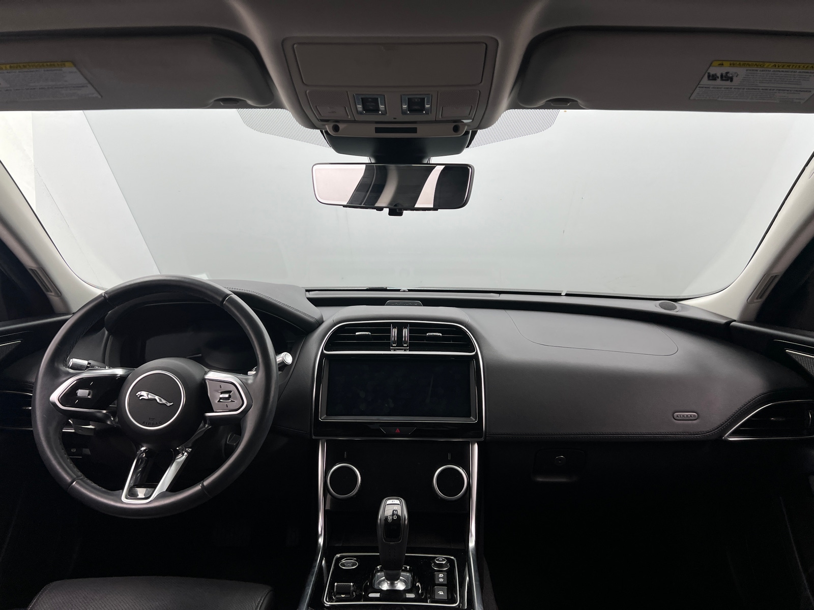 Thumbnail: 2020 Jaguar XE - 2