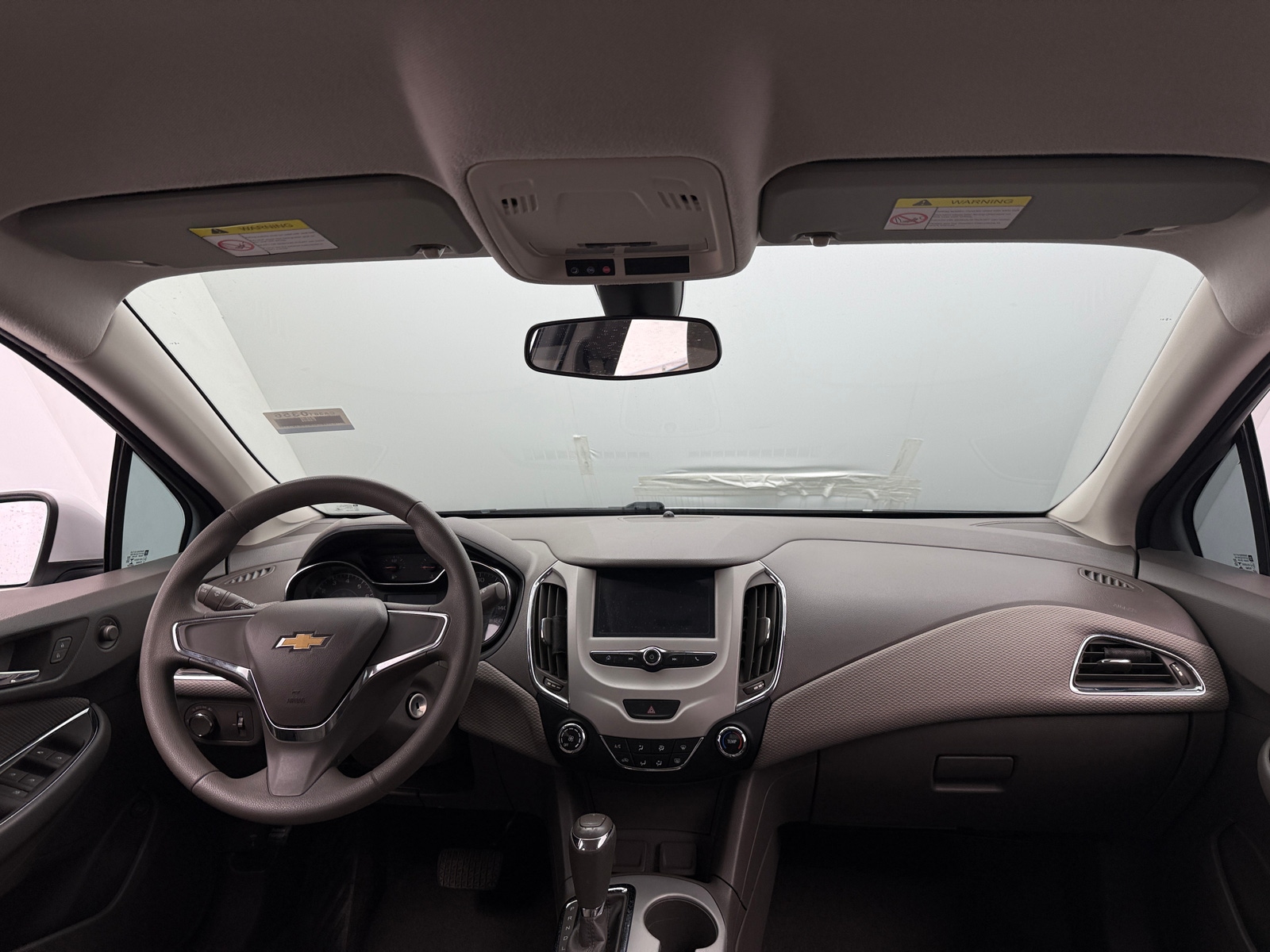 Thumbnail: 2018 Chevrolet Cruze - 3